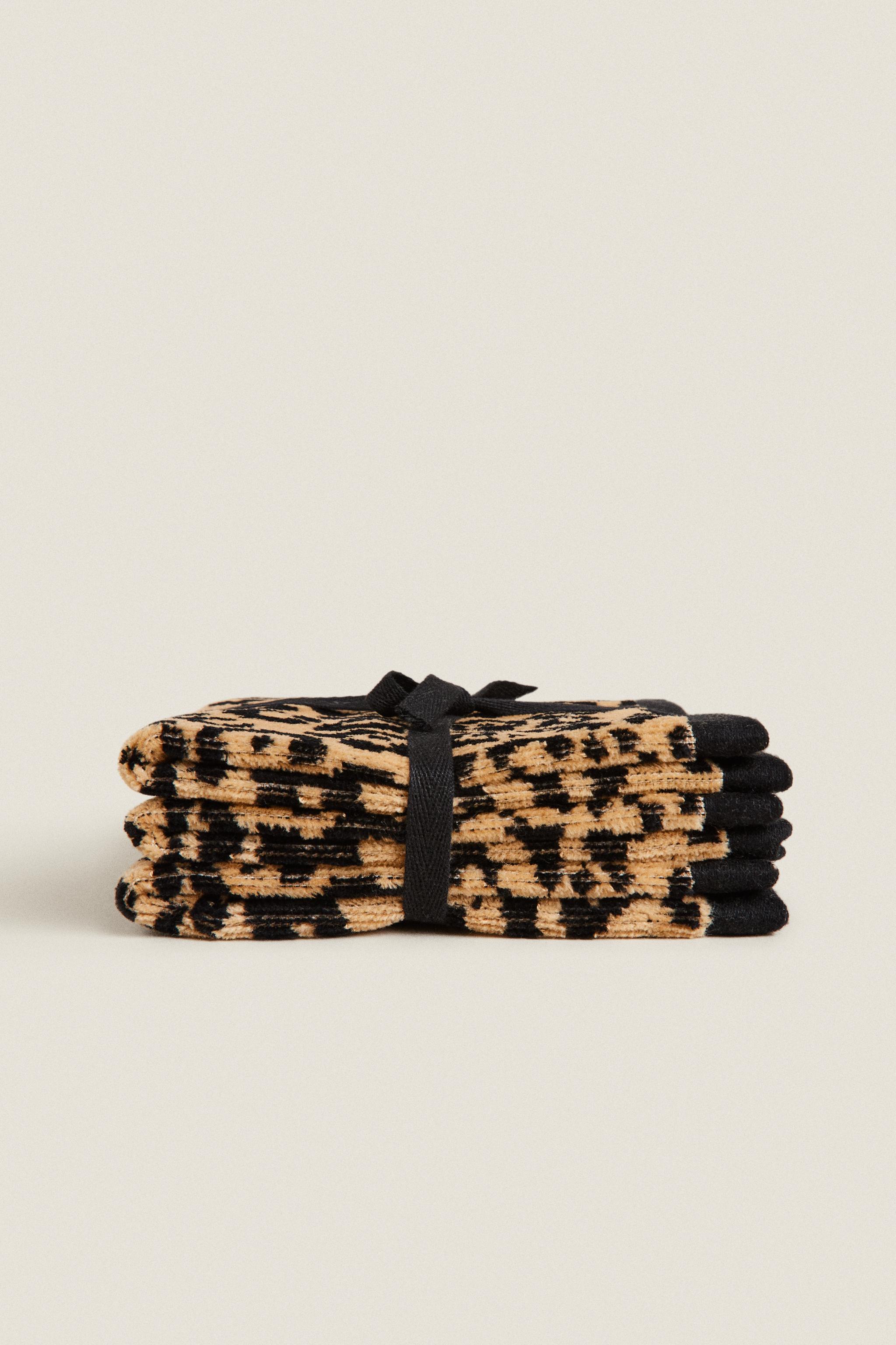 SET OF ANIMAL PRINT VELOUR HAND TOWELS (SET OF 3)