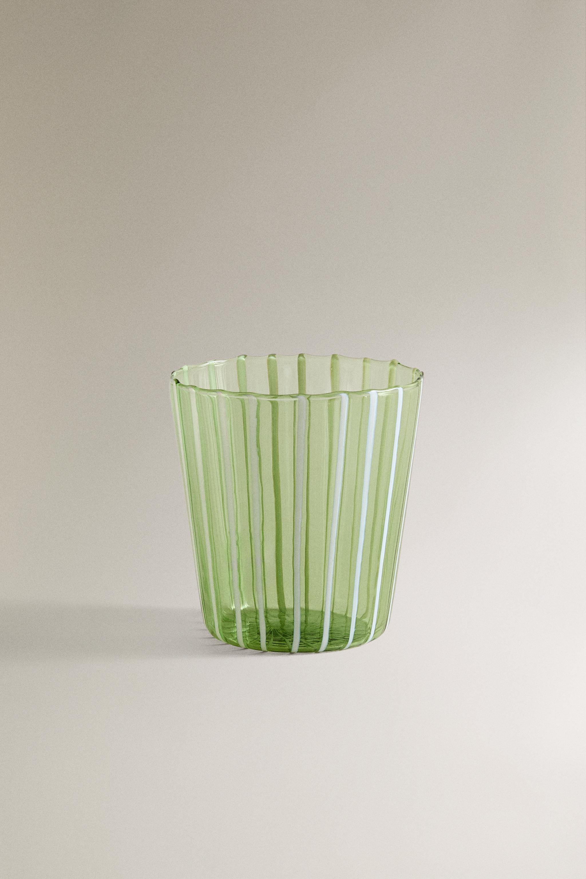 STRIPED BOROSILICATE GLASS TUMBLER WITH LINES