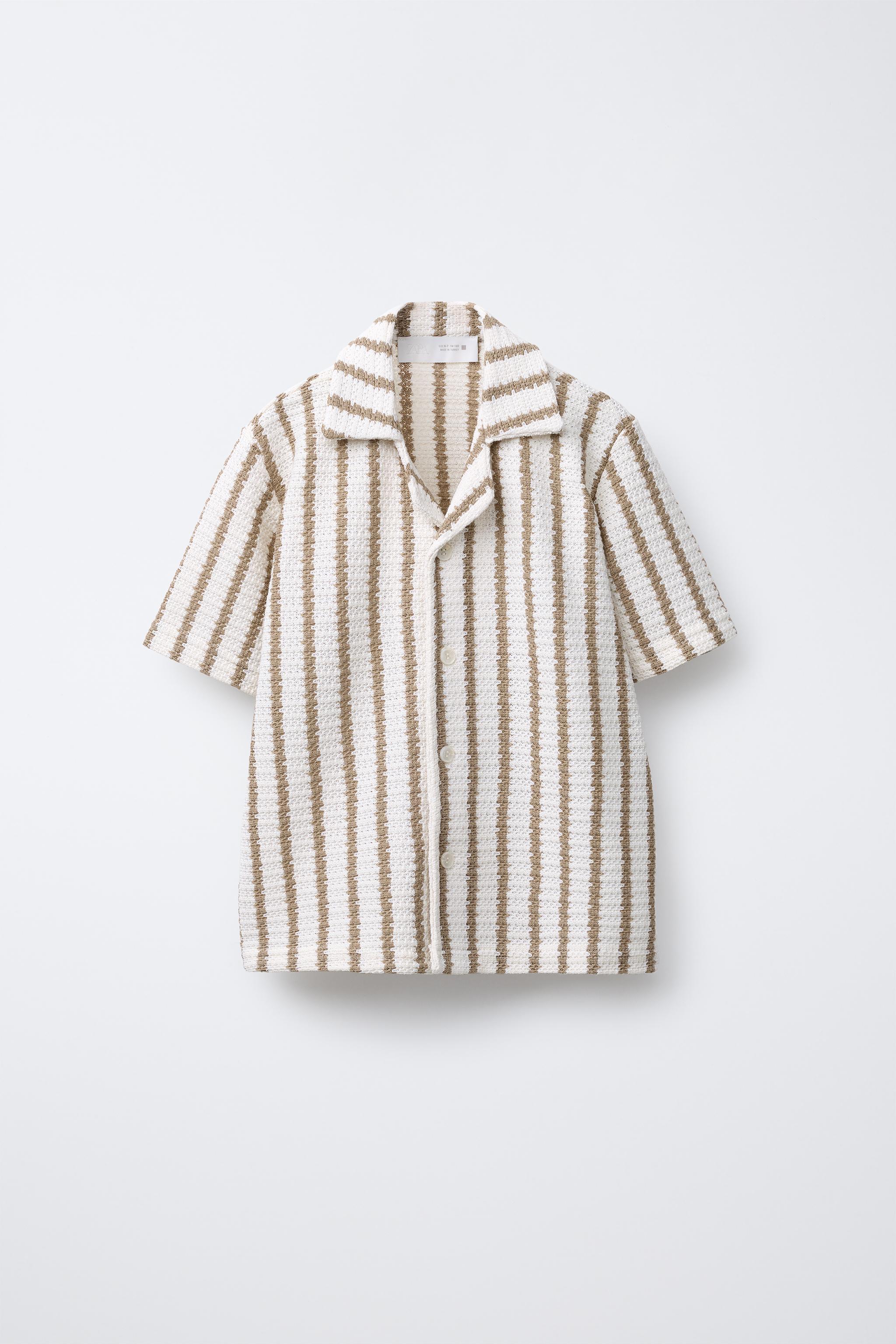 TEXTURED STRIPED SHIRT