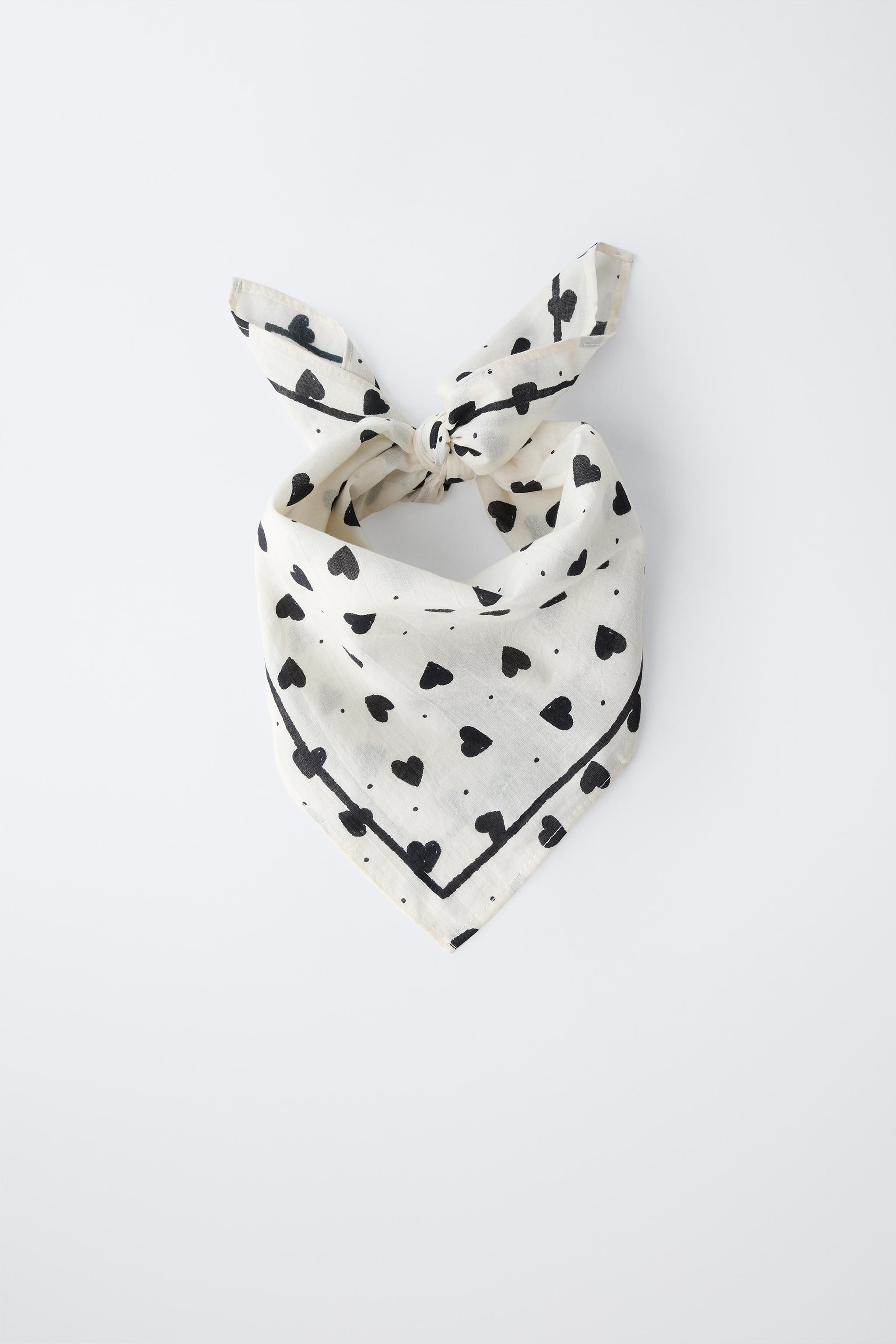 HEART AND POLKA DOT PRINT SQUARE BANDANA
