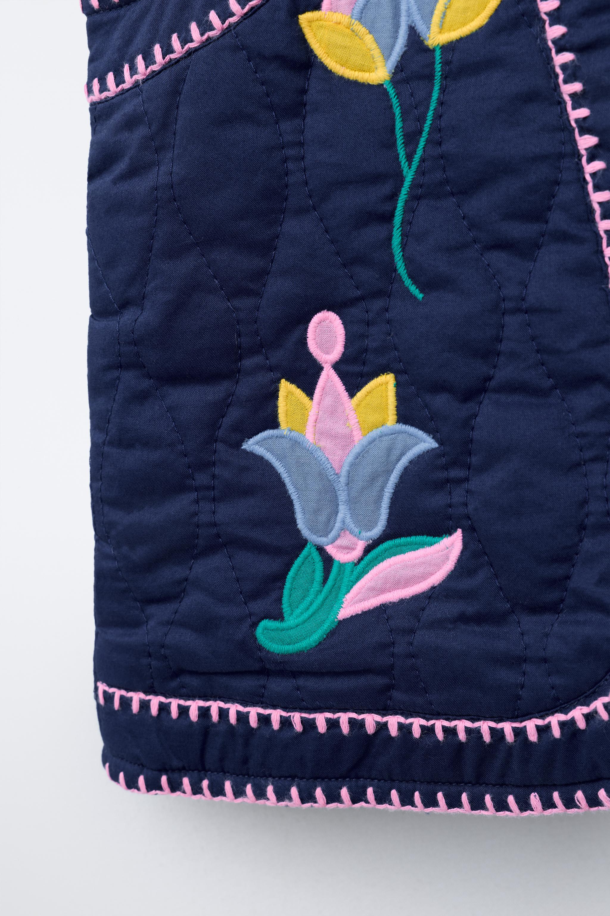 TULIP EMBROIDERY VEST