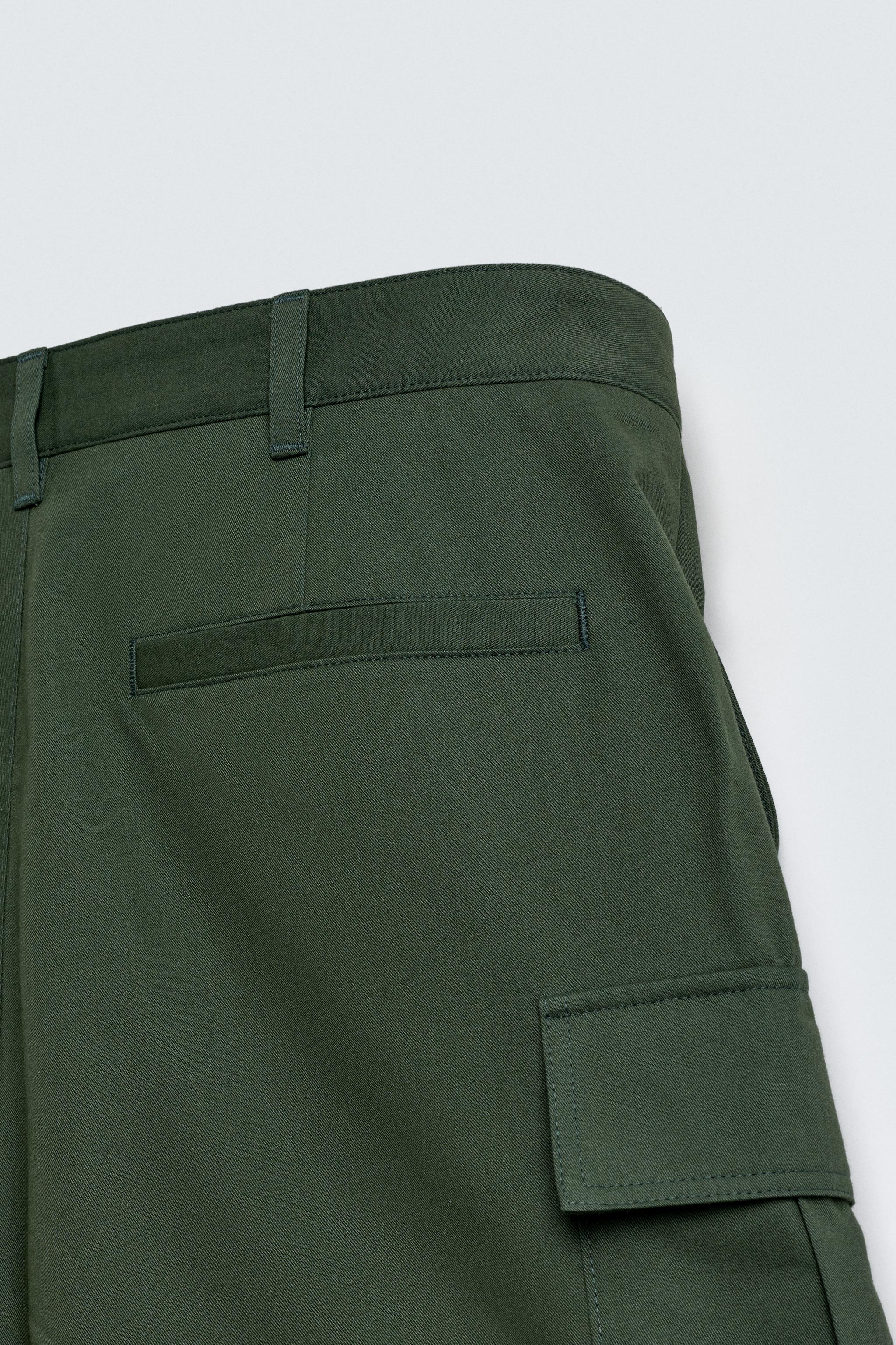 REGULAR FIT CARGO SHORTS