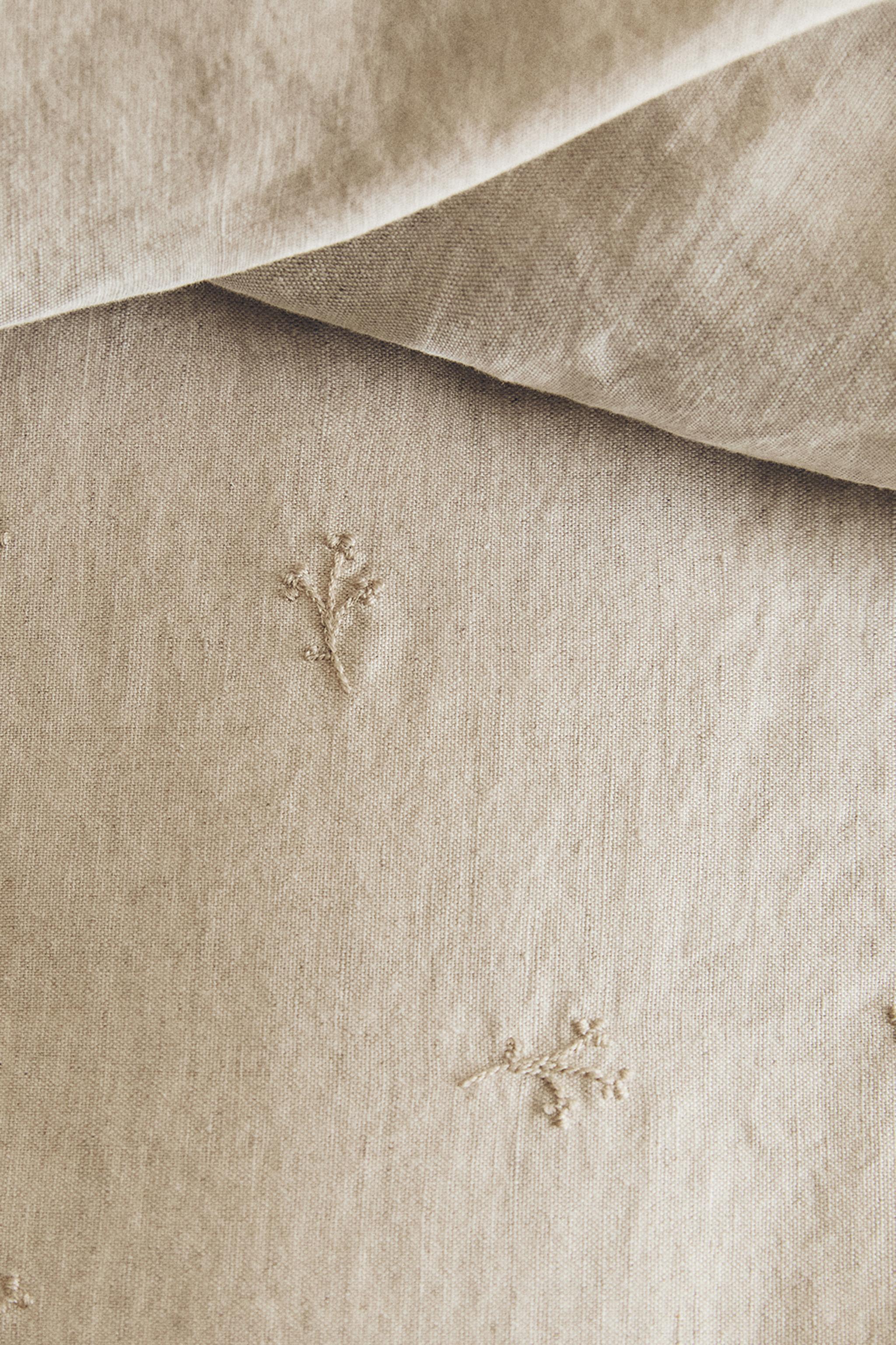 CHILDREN'S LINEN DUVET COVER WITH FLORAL EMBROIDERY