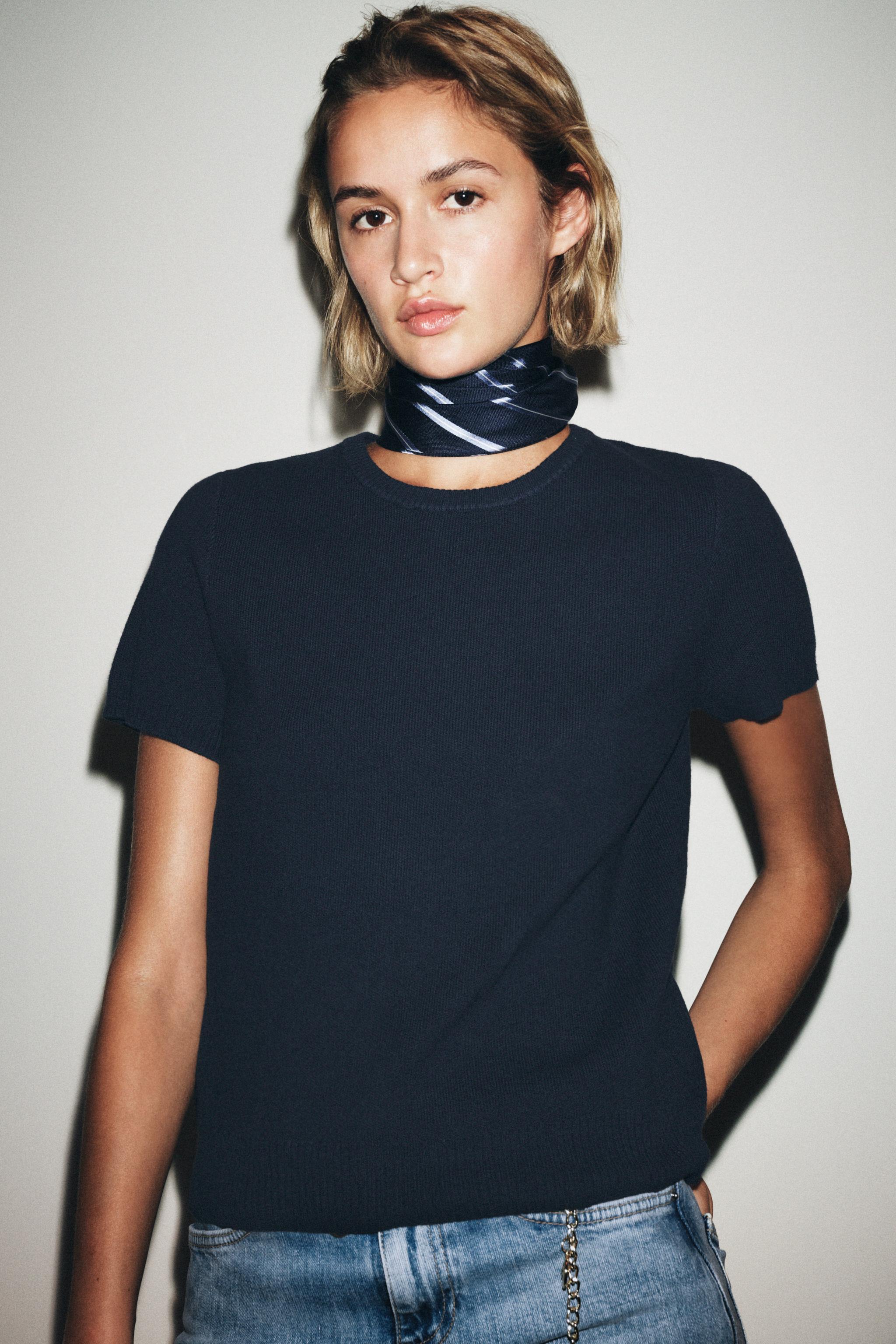 SHORT SLEEVE BASIC KNIT TOP