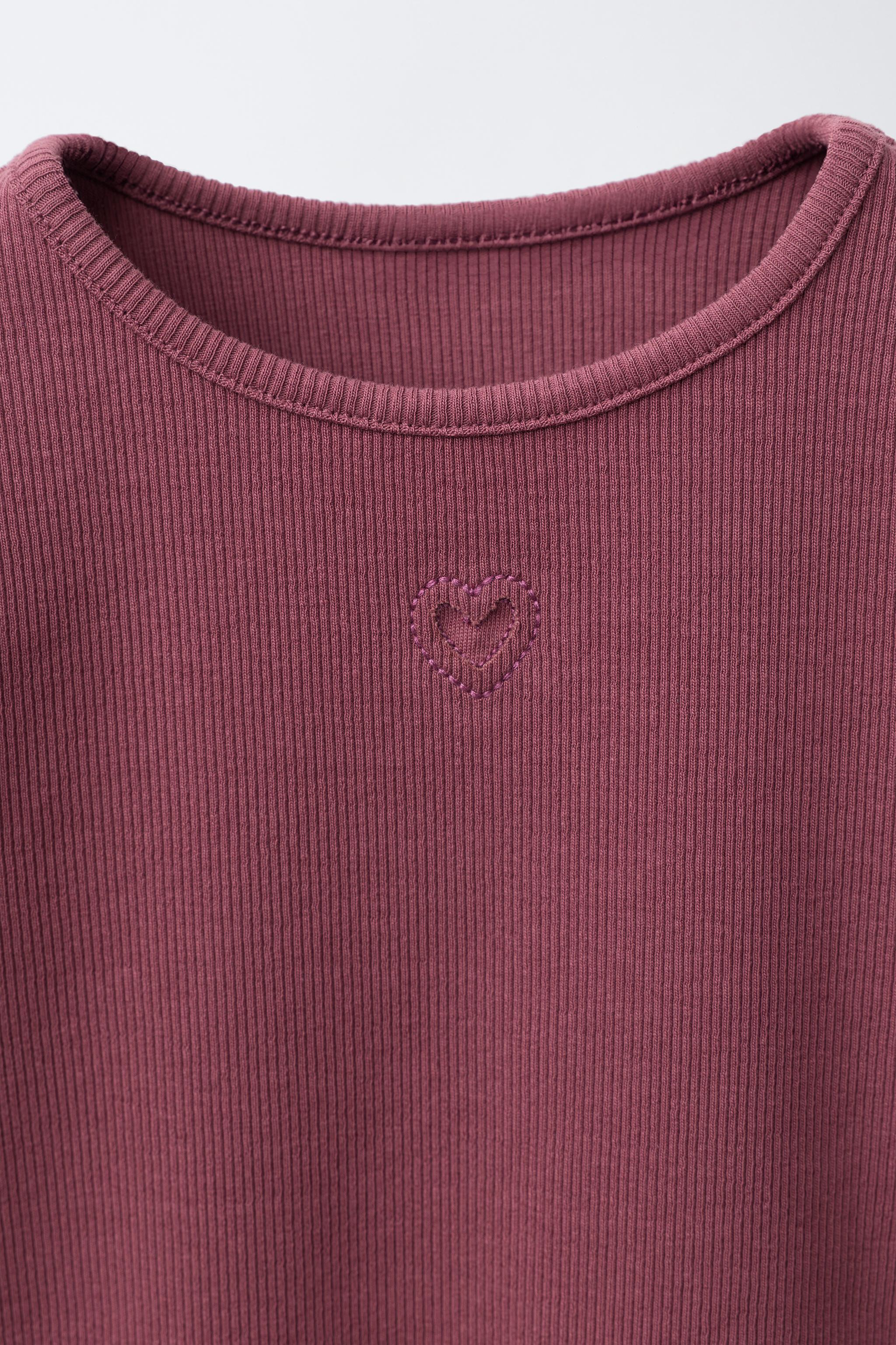 RIBBED HEART T-SHIRT
