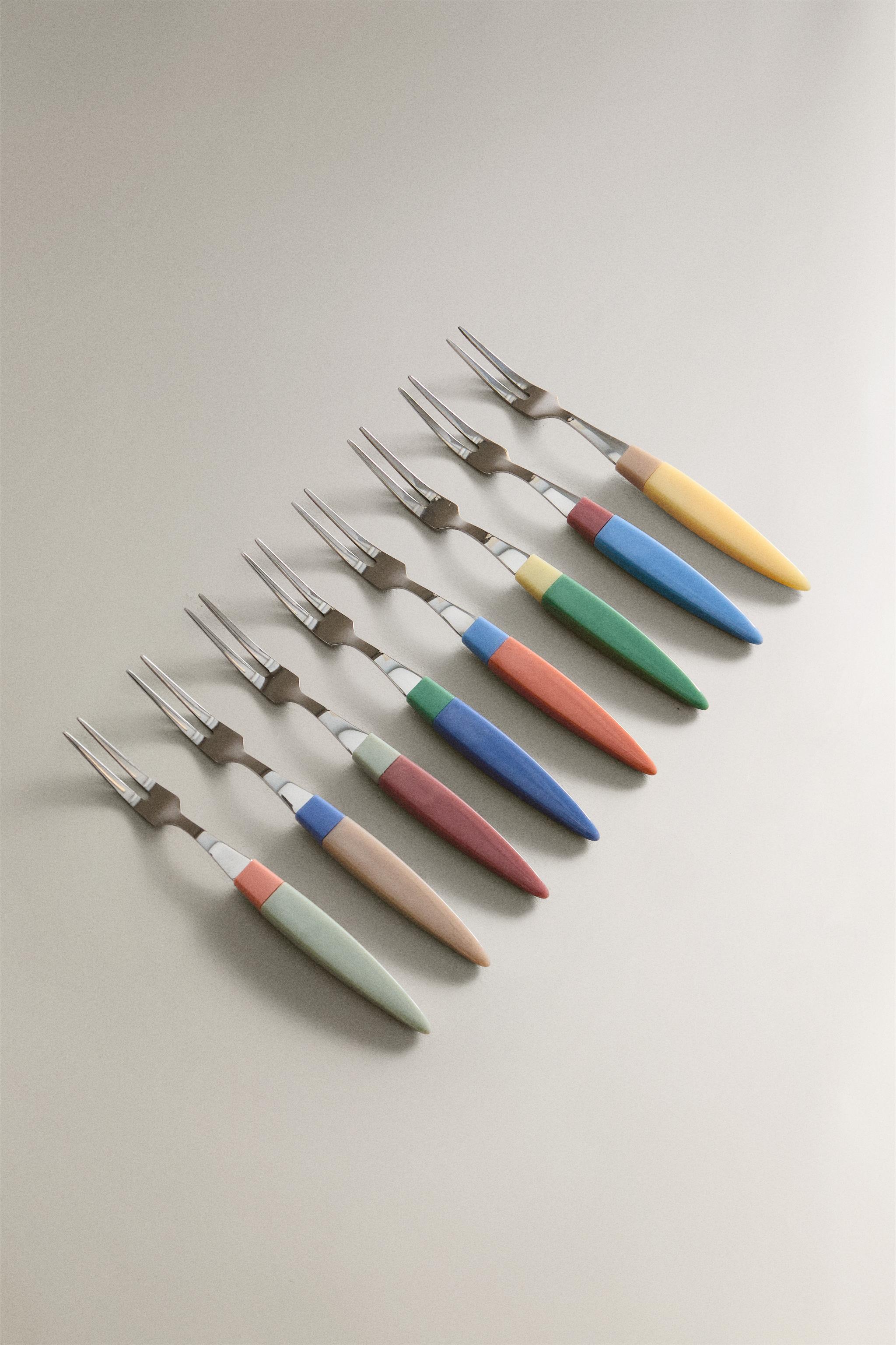 SET OF APPETIZER FORKS WITH RESIN HANDLE (SET OF 8)