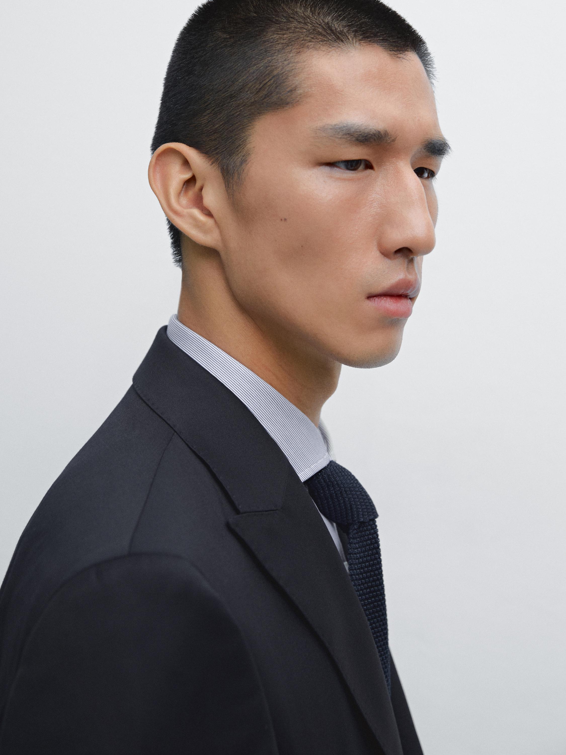 Plain 100% wool suit blazer