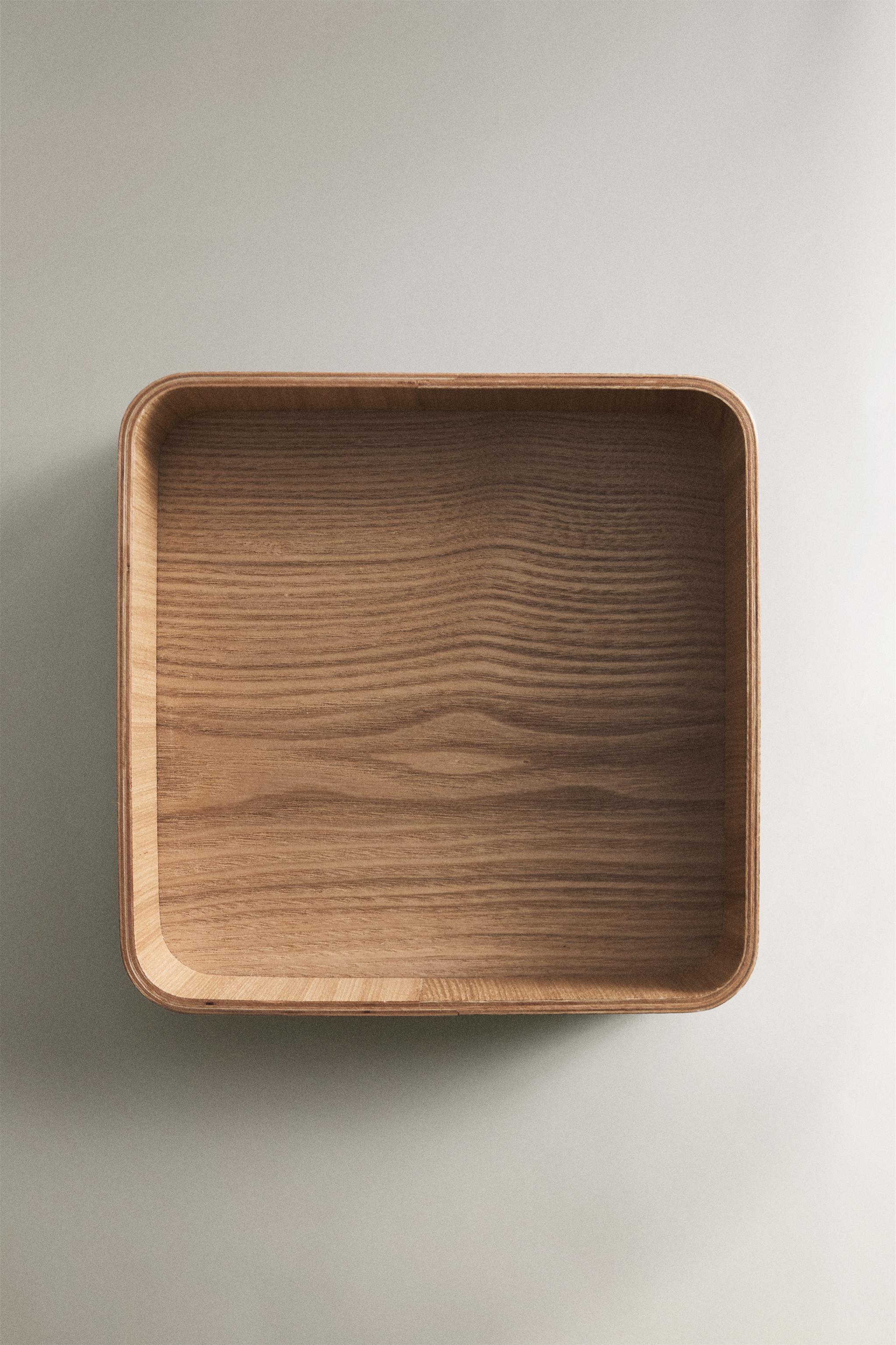 WOODEN NAPKIN HOLDER