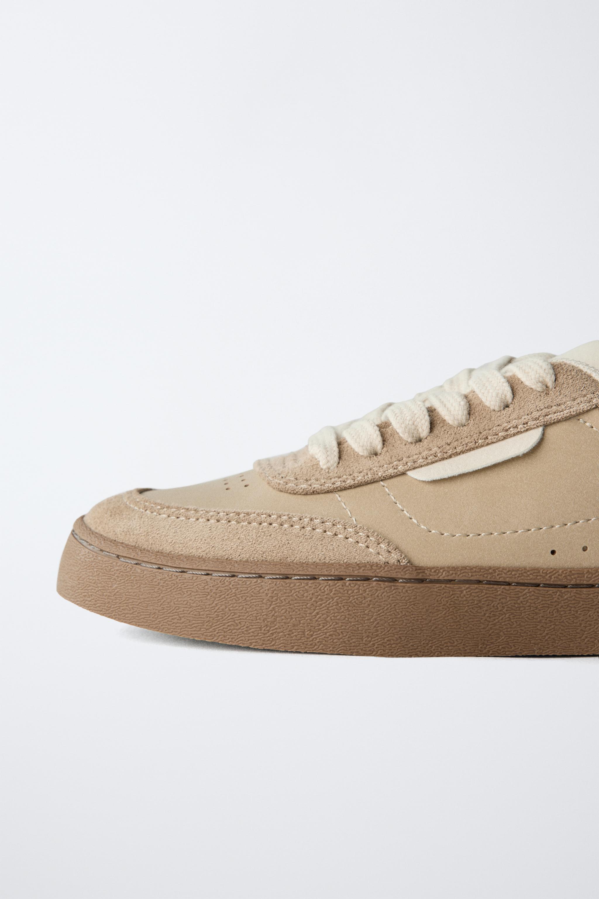 SNEAKERS WITH DETAIL