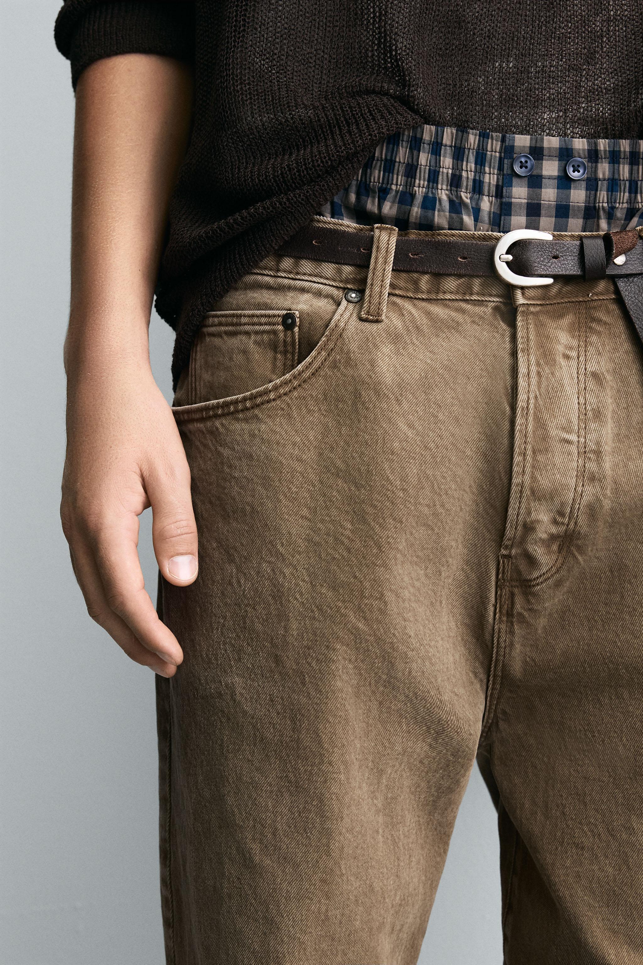 RELAXED FLARE FIT JEANS