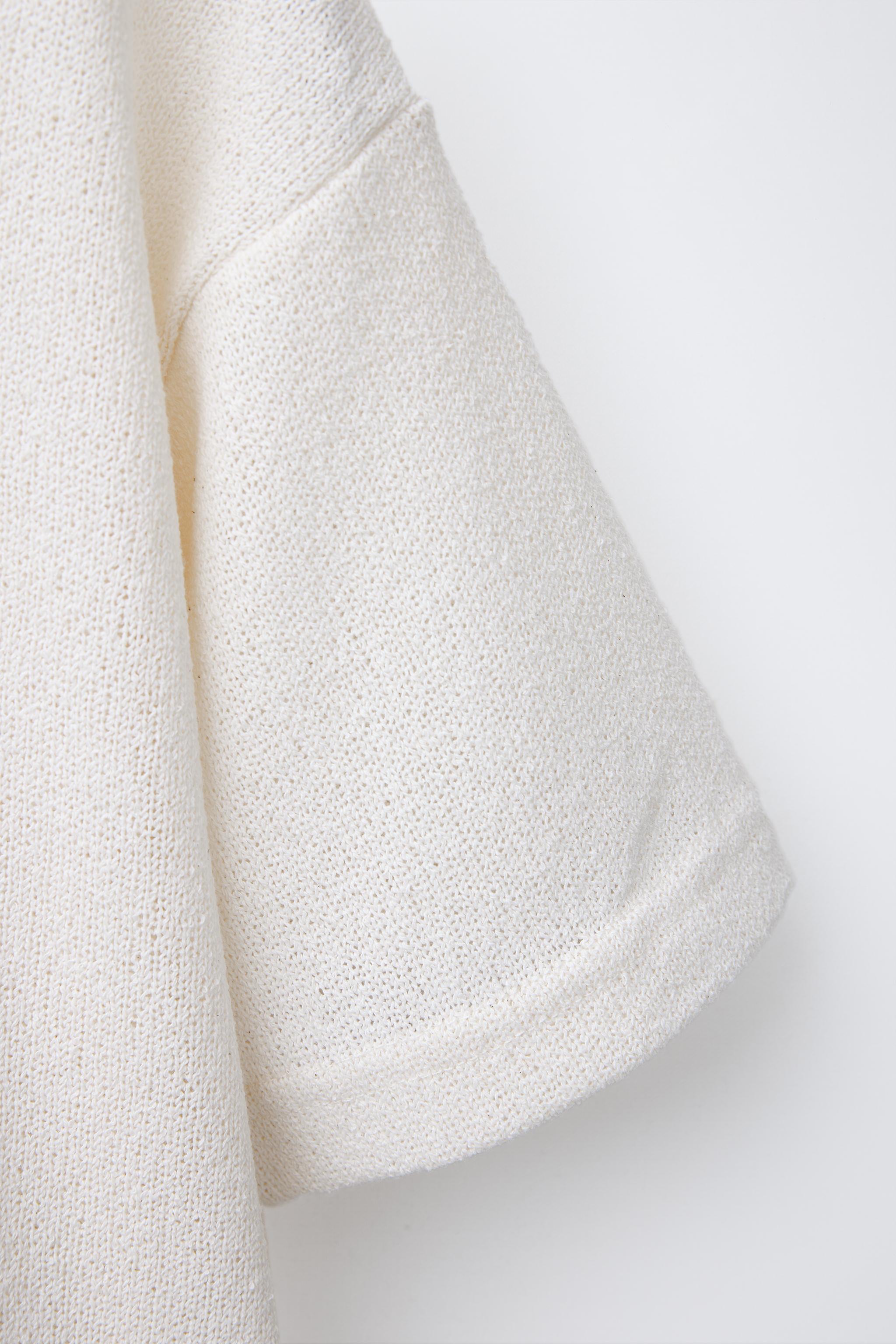 TEXTURED KNIT T-SHIRT