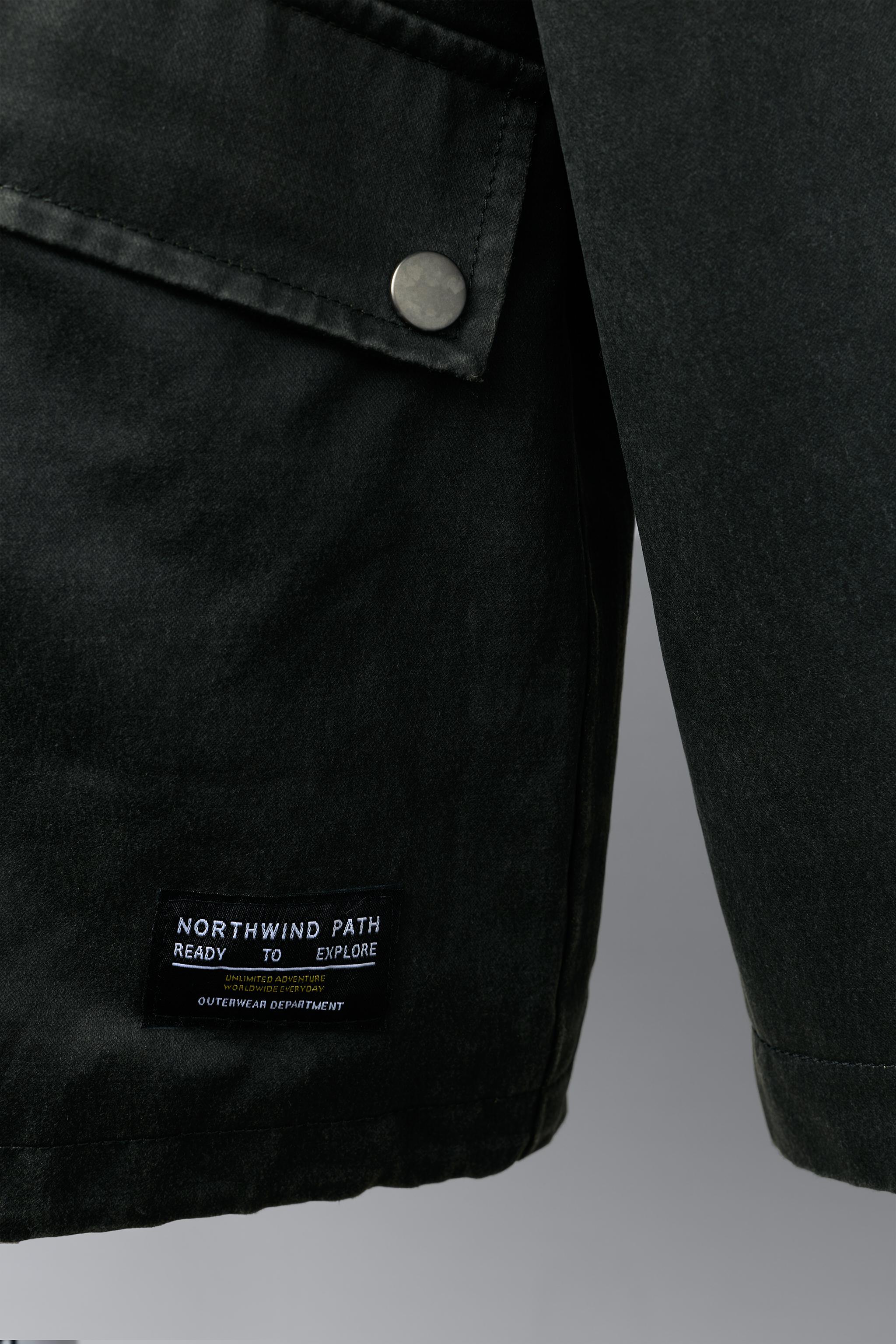 WAXED JACKET WITH LABEL