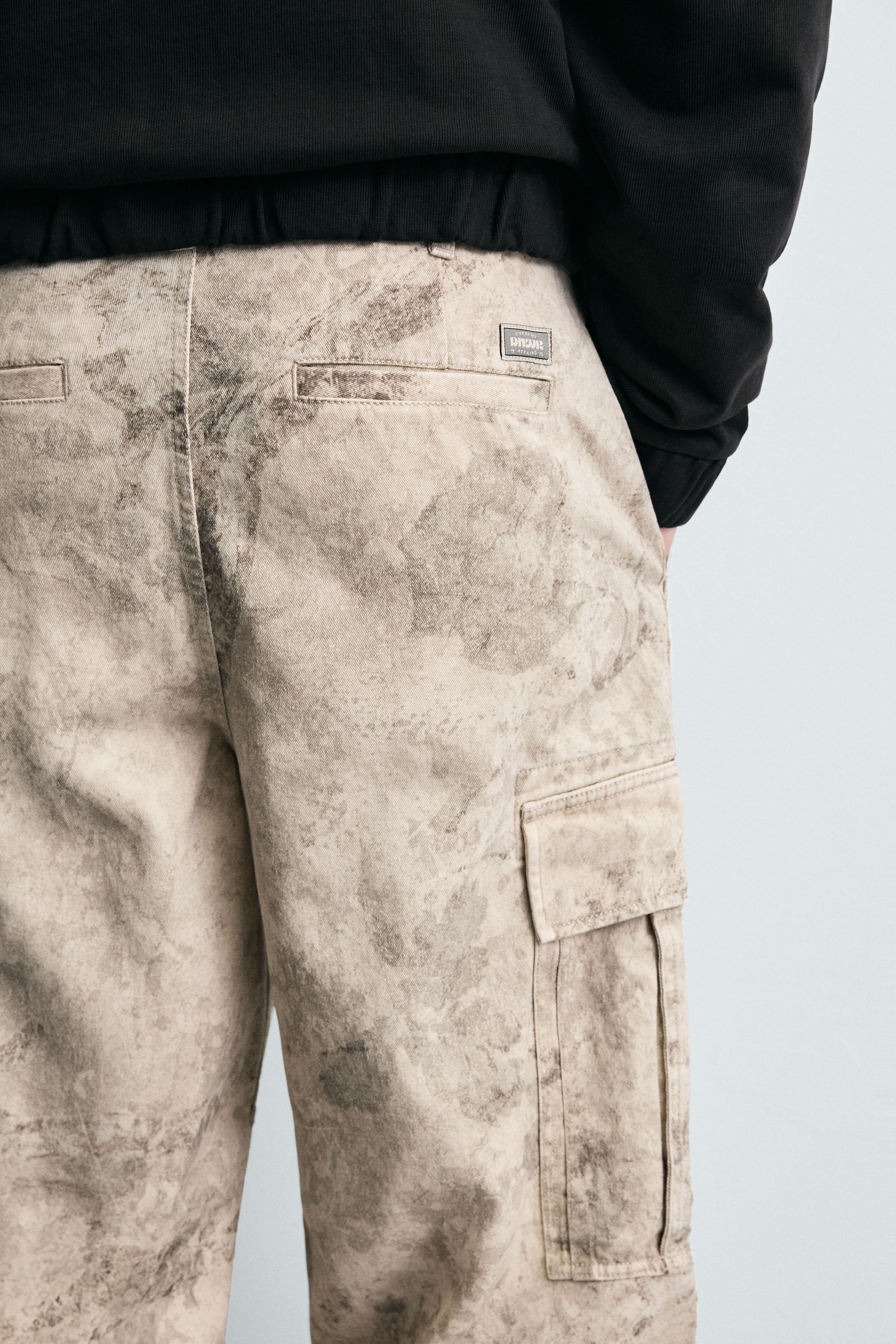 STRAIGHT FIT CARGO PANTS