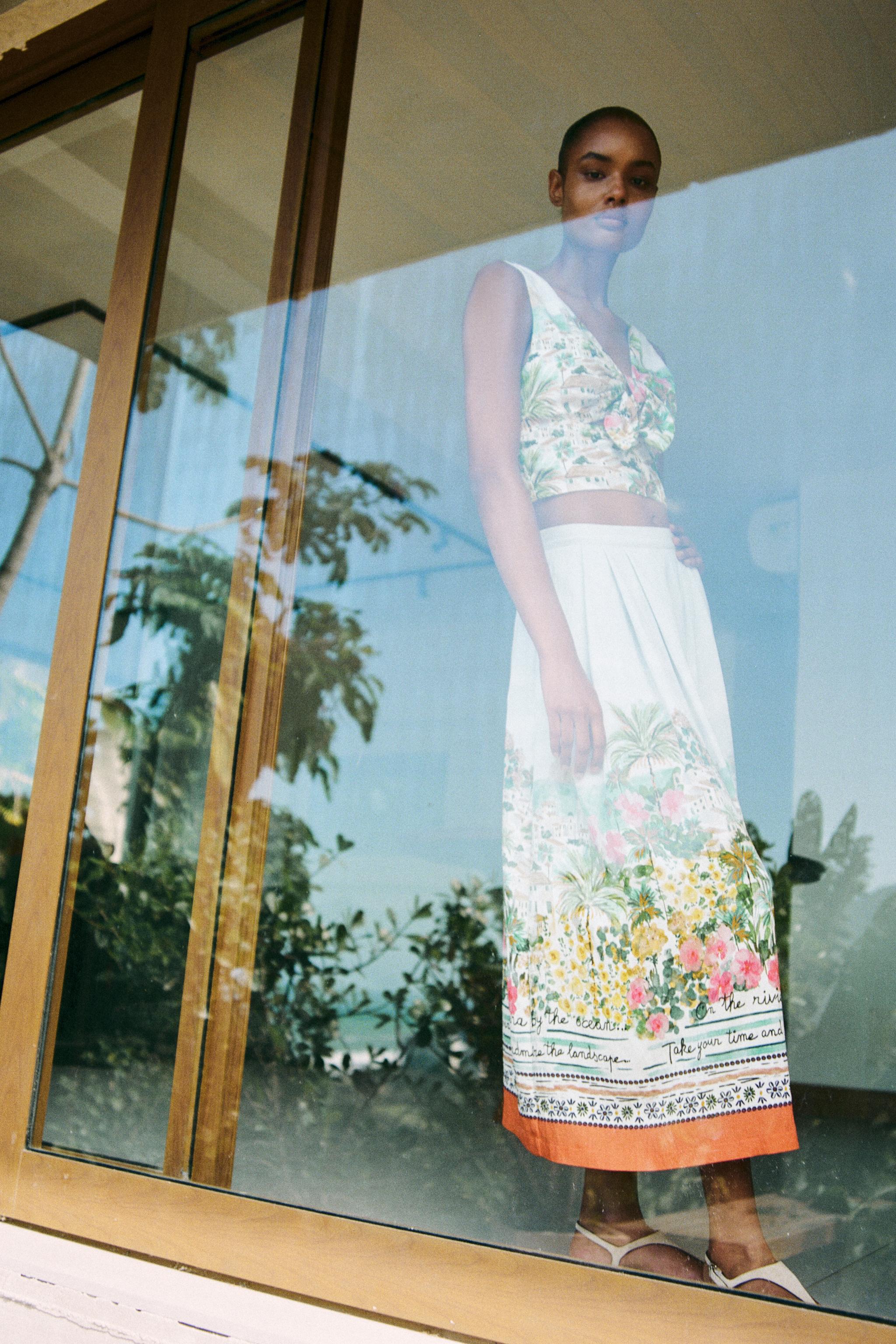 PRINTED MIDI CAPE SKIRT