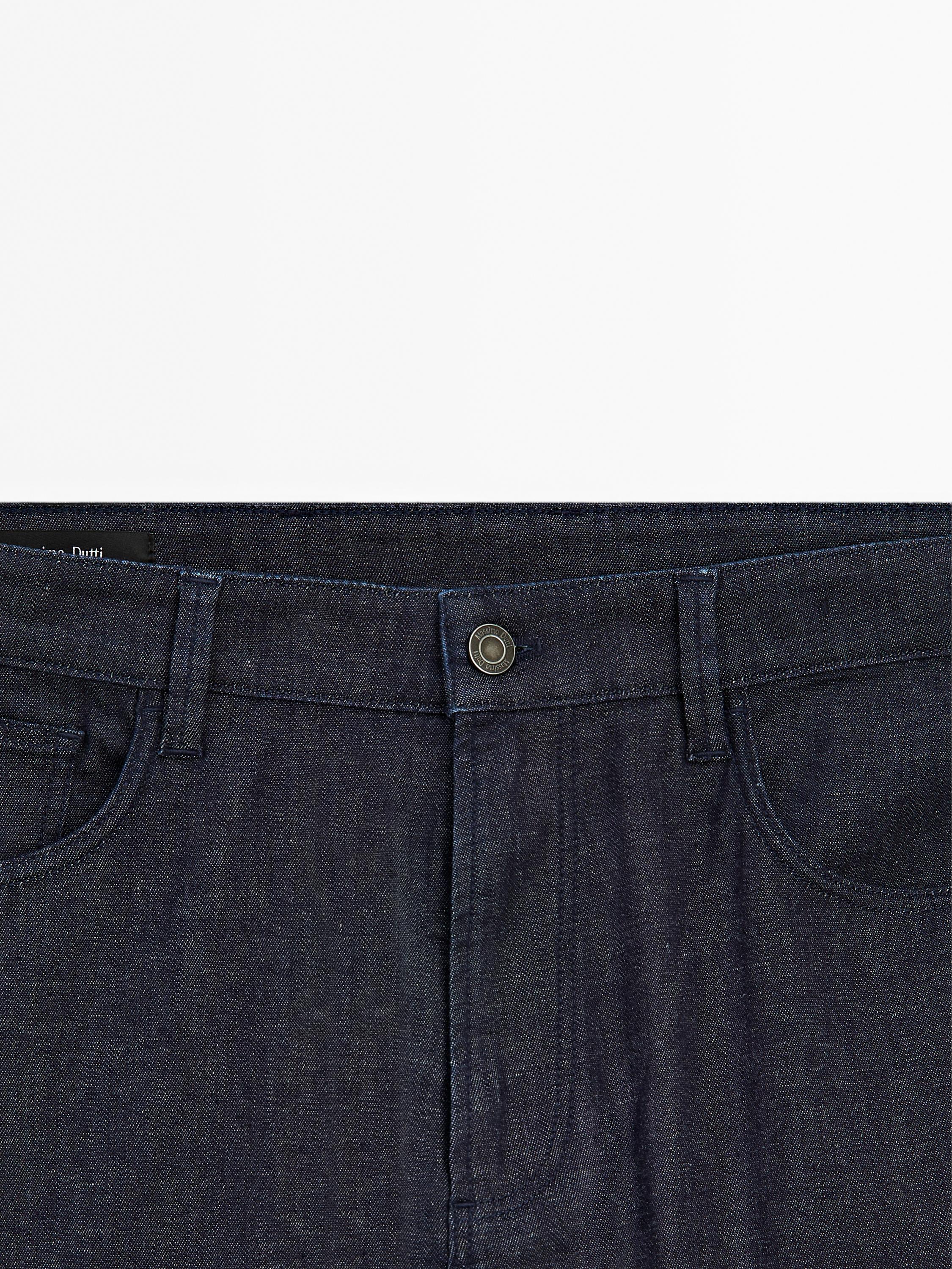 Lightweight slim fit jeans