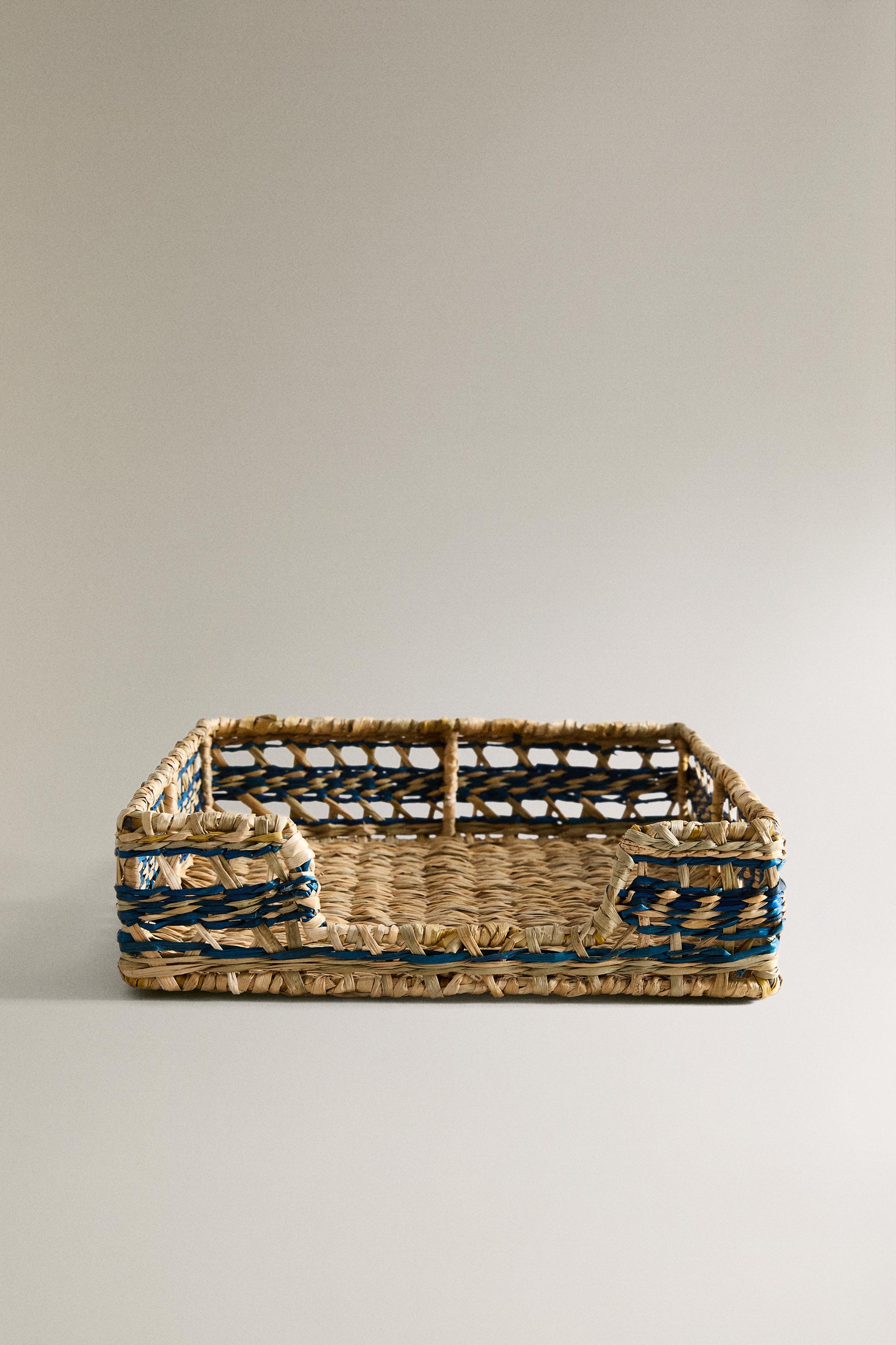 SQUARE SEAGRASS NAPKIN HOLDER