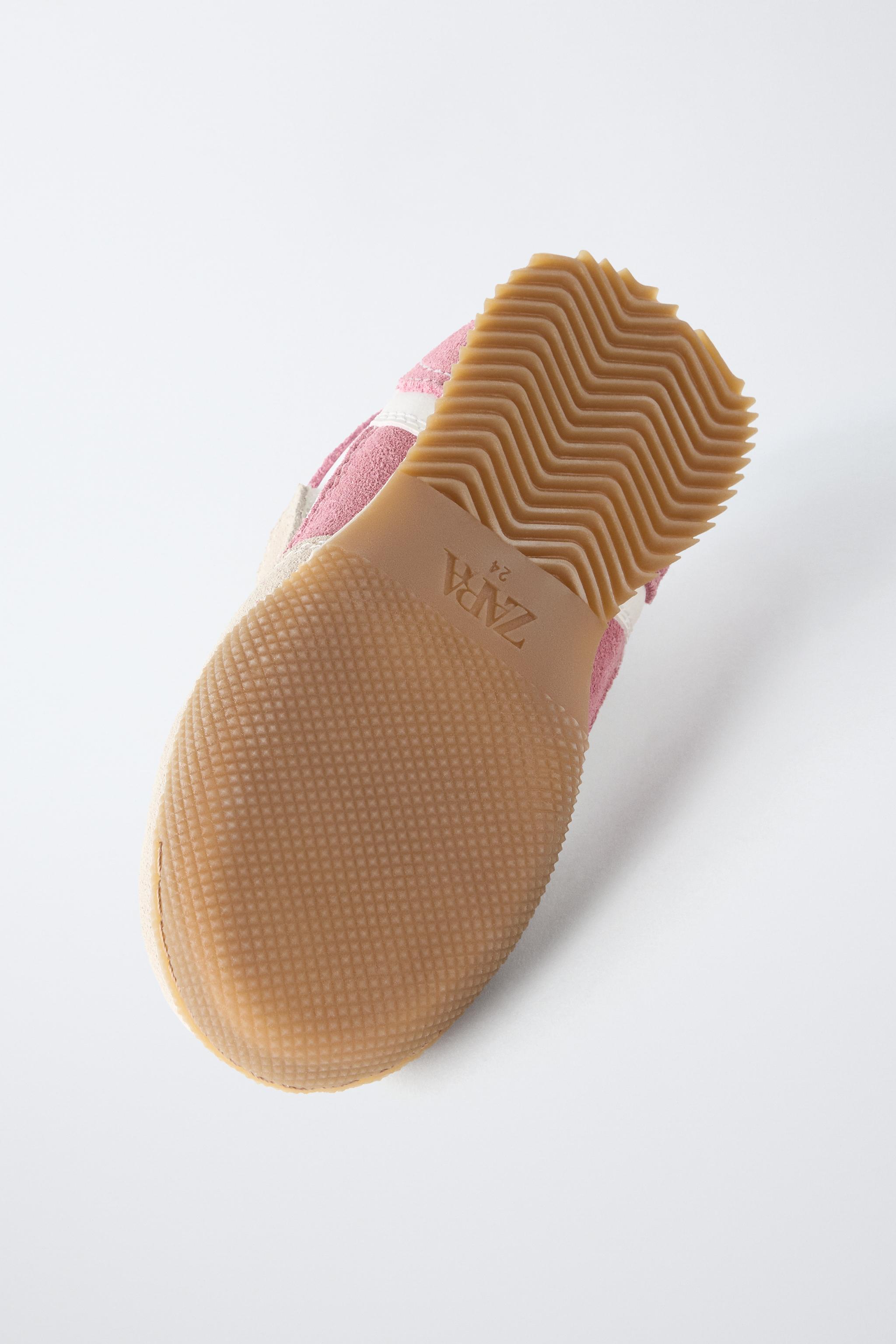 RETRO HIGH TOP SNEAKERS