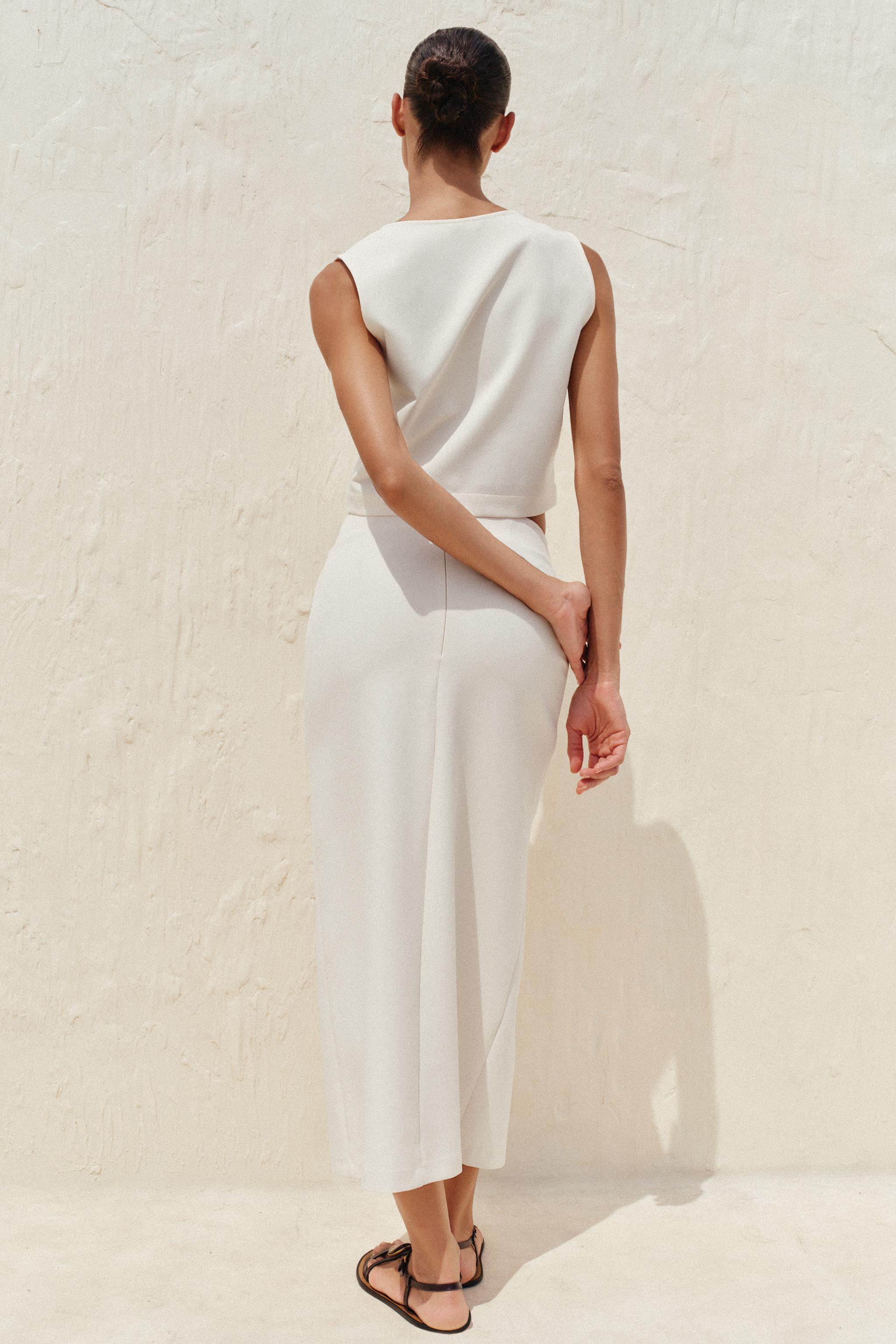 CREPE MIDI SKIRT WITH BELT