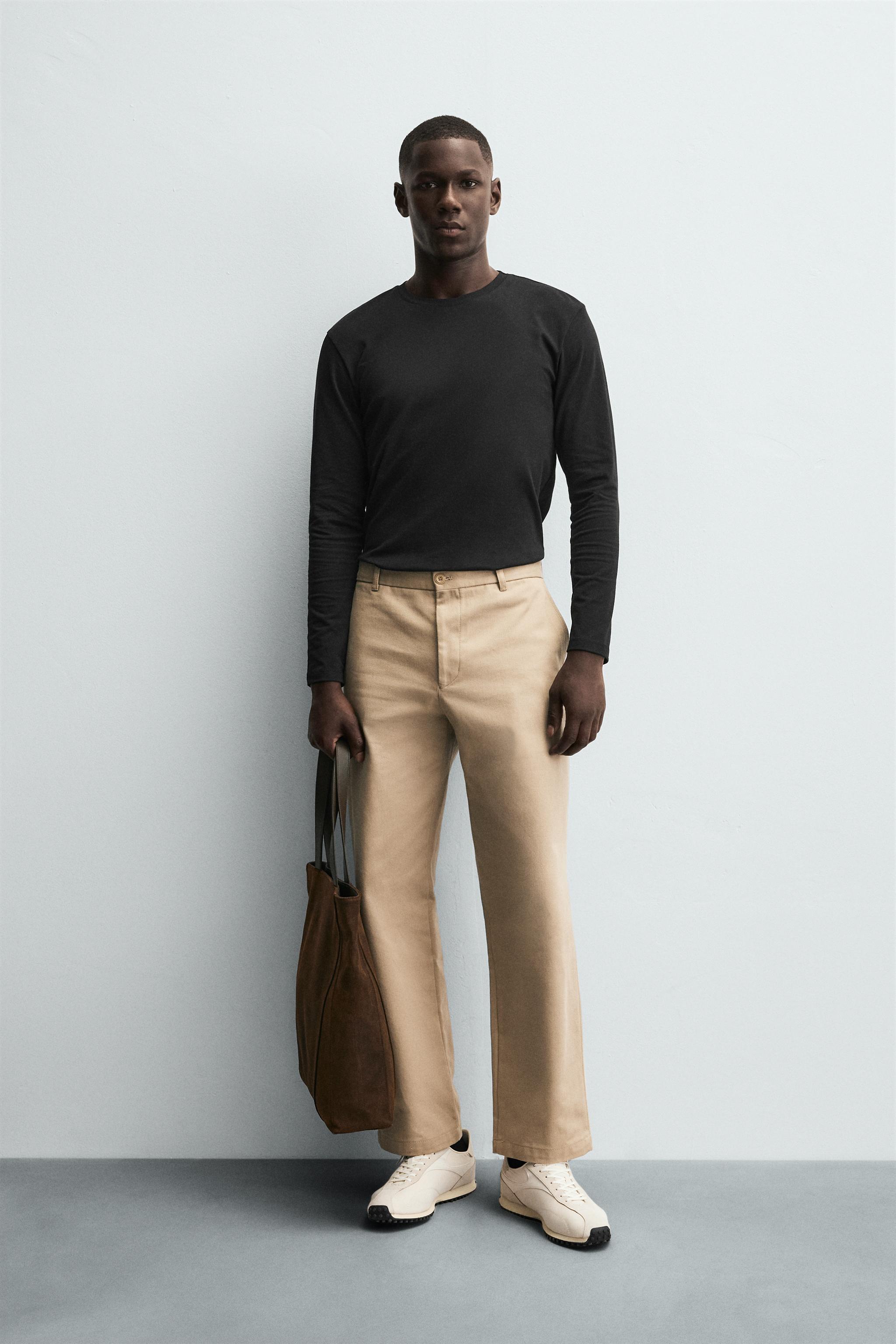 BASIC SLIM FIT T-SHIRT