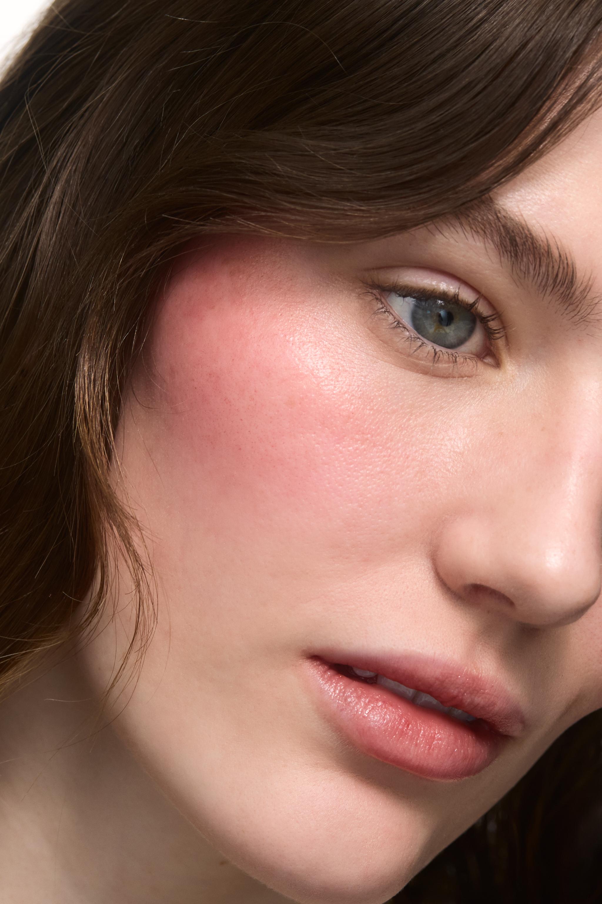 LIQUID BLUSH - BLUSHY-LICIOUS