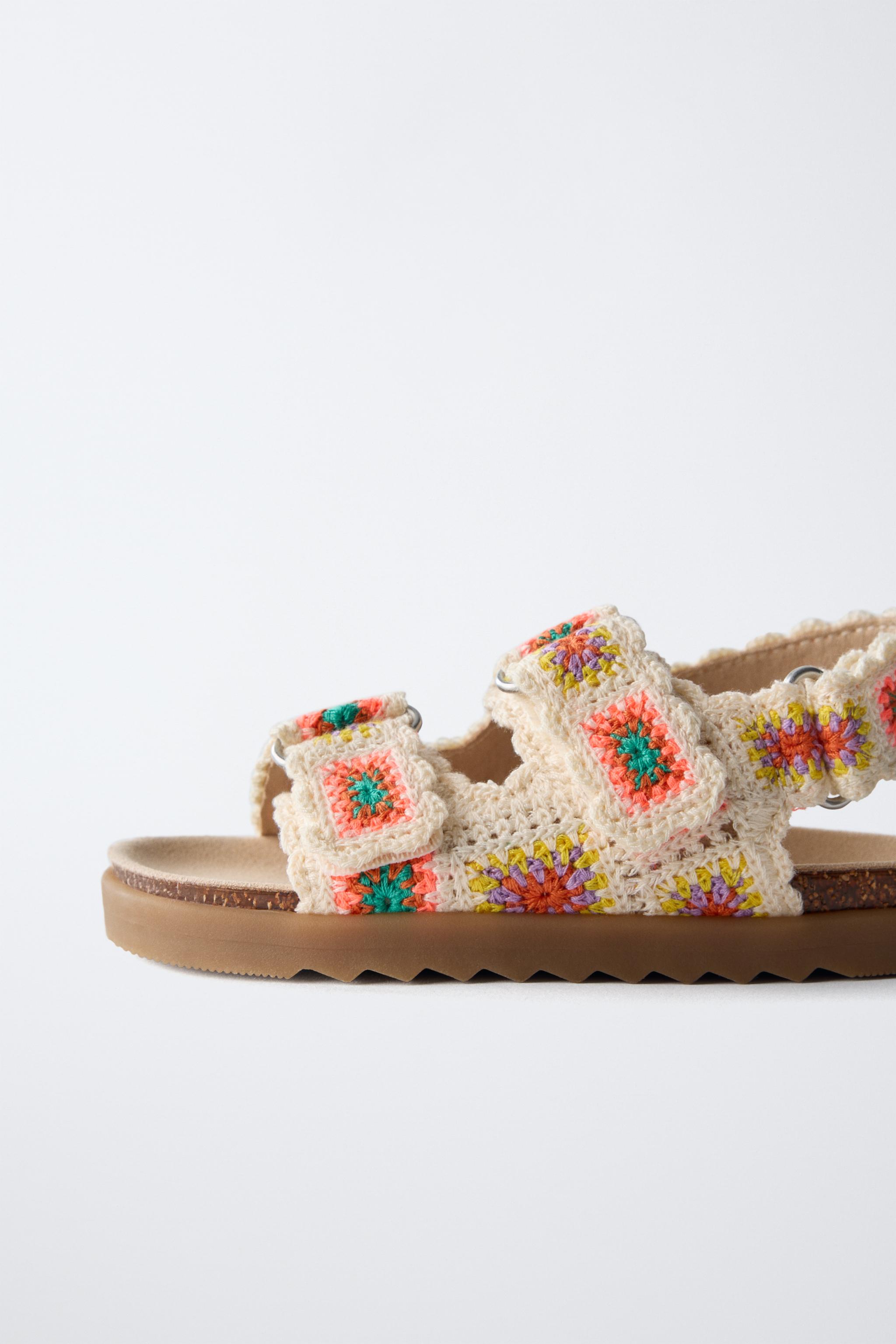CROCHETED SANDALS