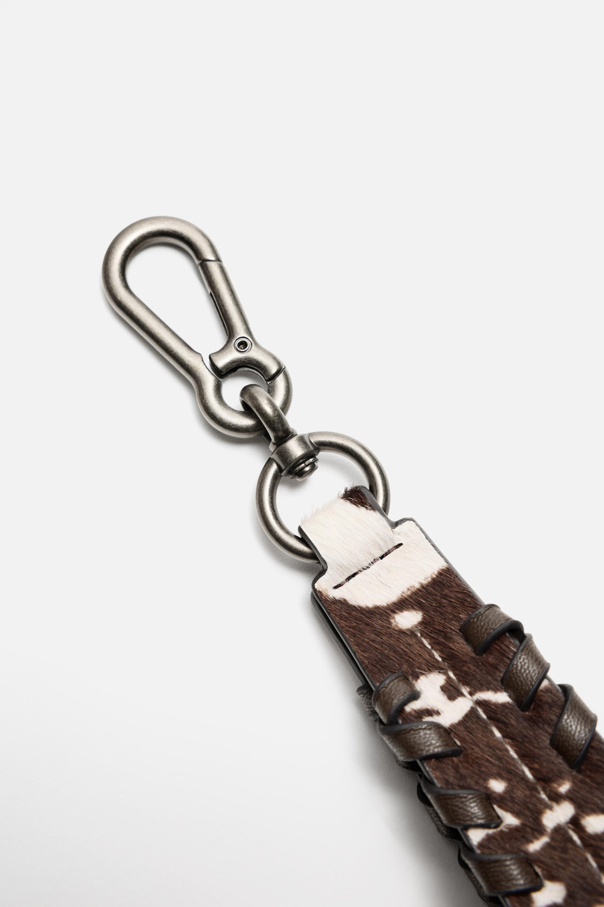 ANIMAL PRINT LEATHER KEYCHAIN