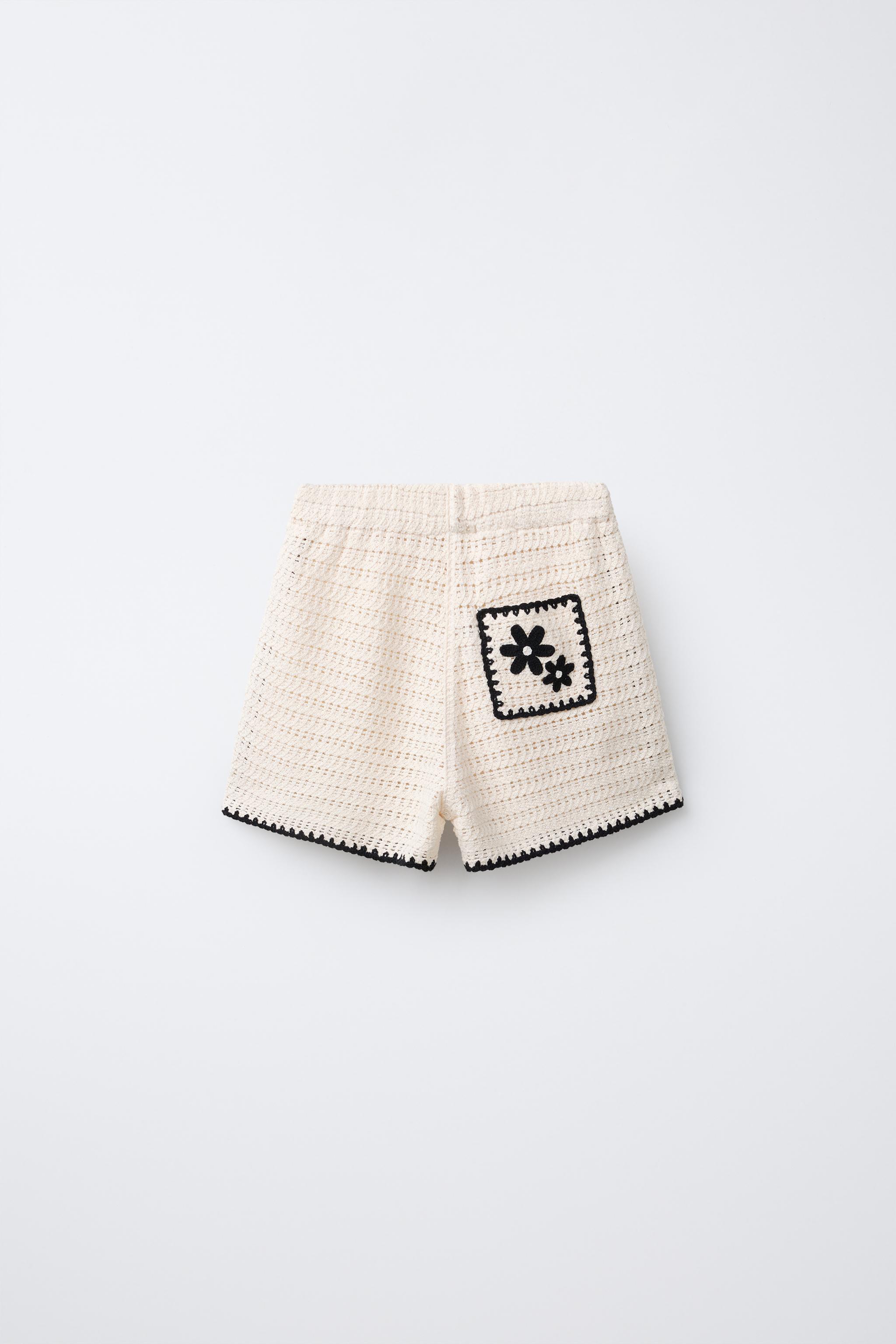STITCHED CROCHET KNIT SHORTS