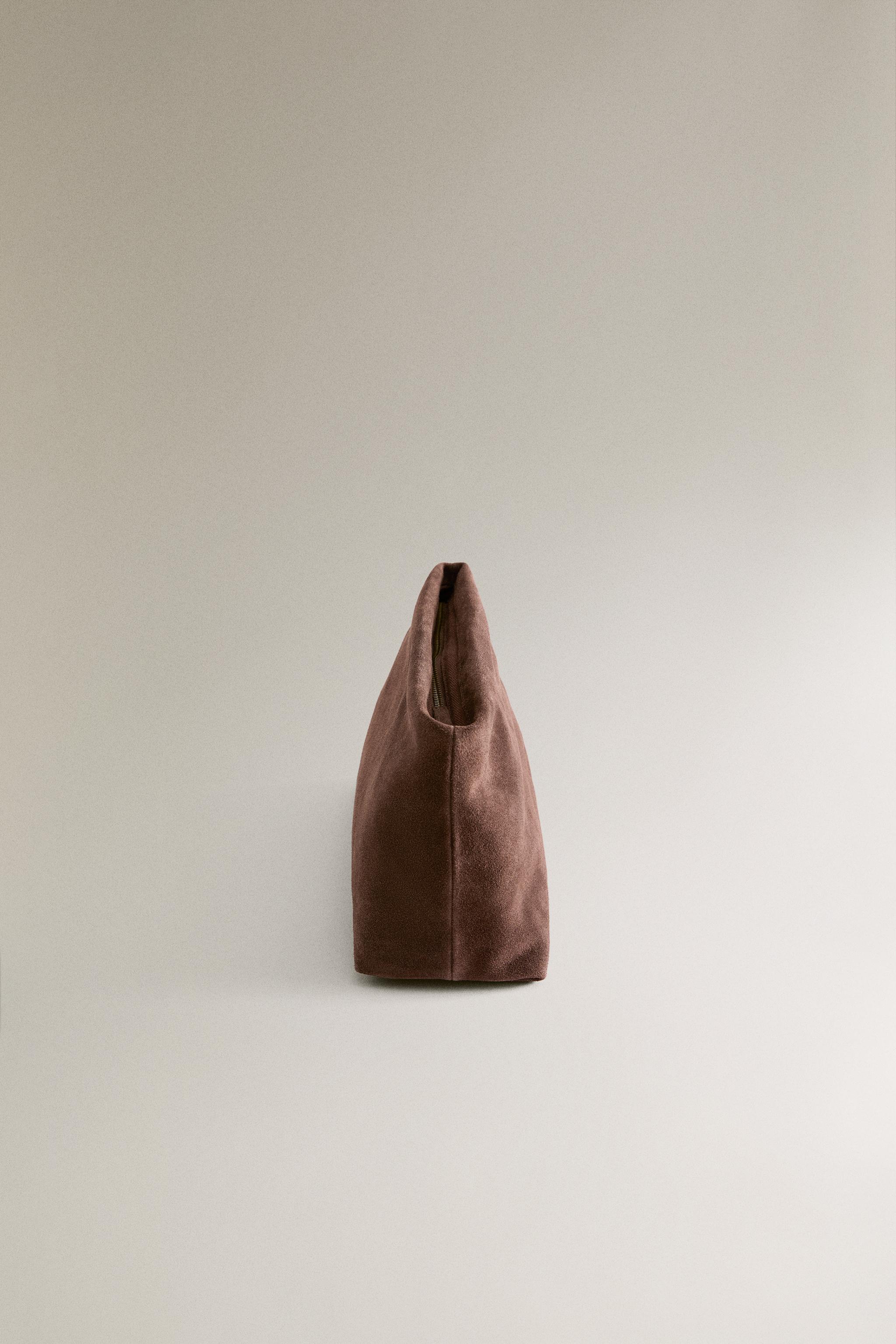 MEDIUM SPLIT SUEDE MAKEUP BAG