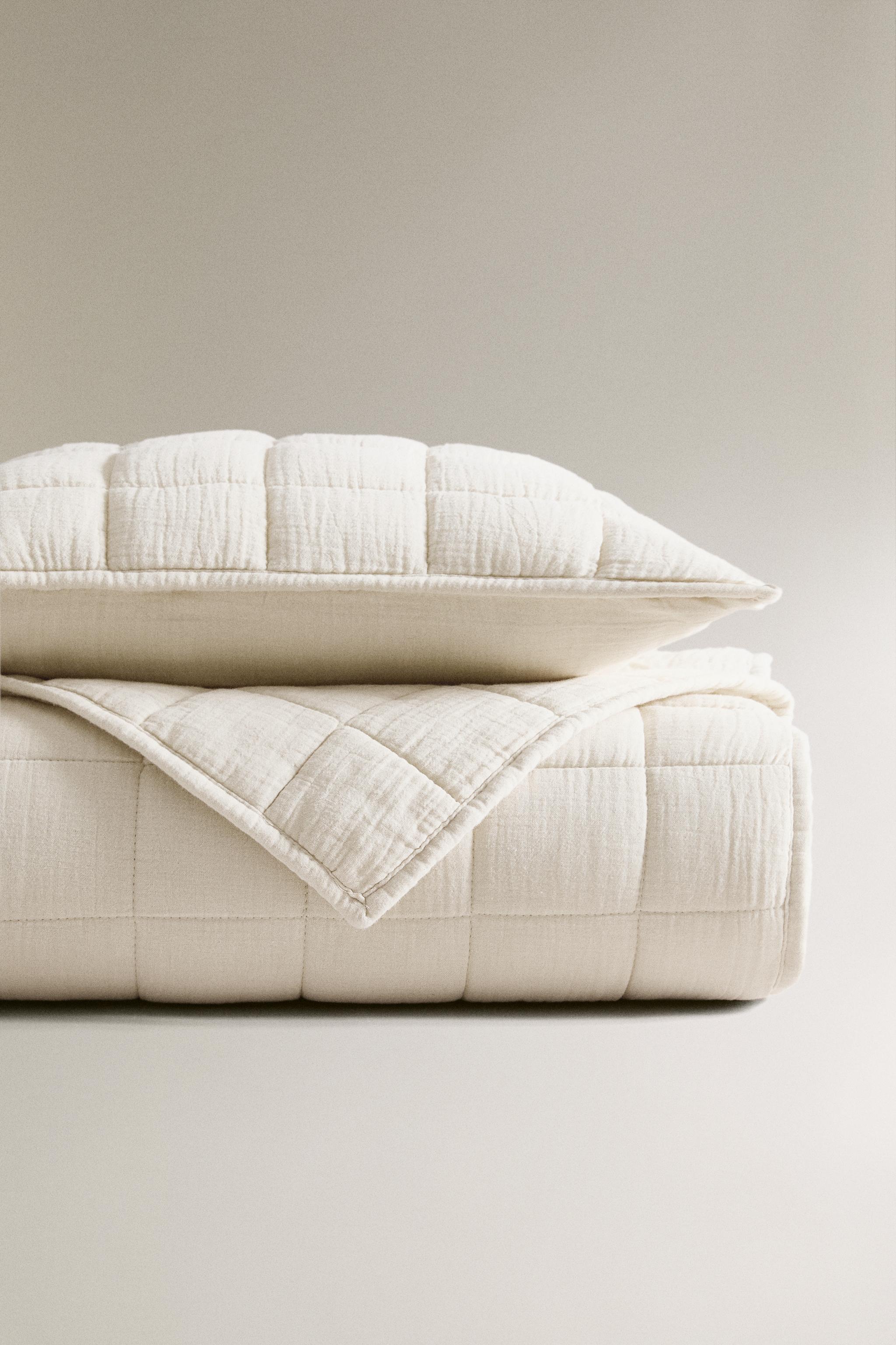 CHILDREN'S SQUARE MUSLIN QUILT