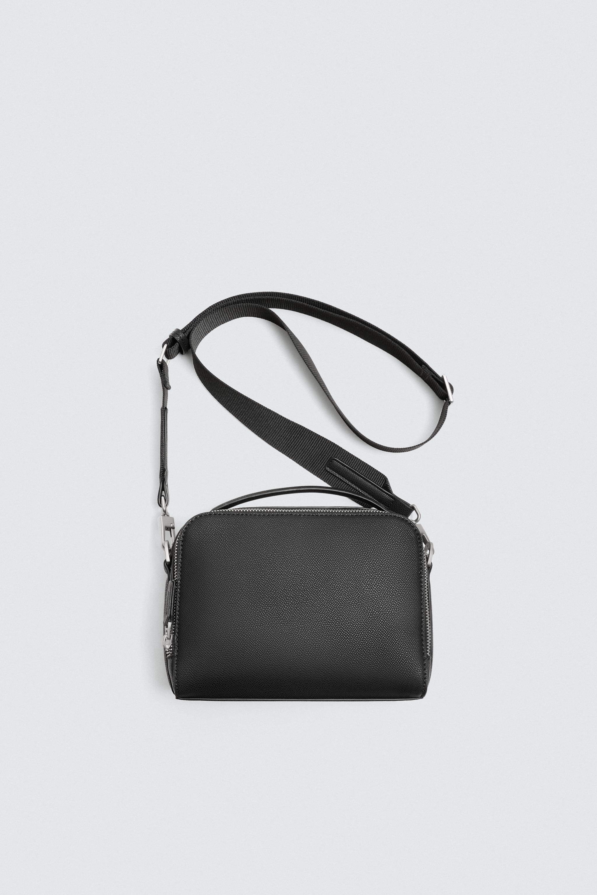 TEXTURED CROSSBODY BAG