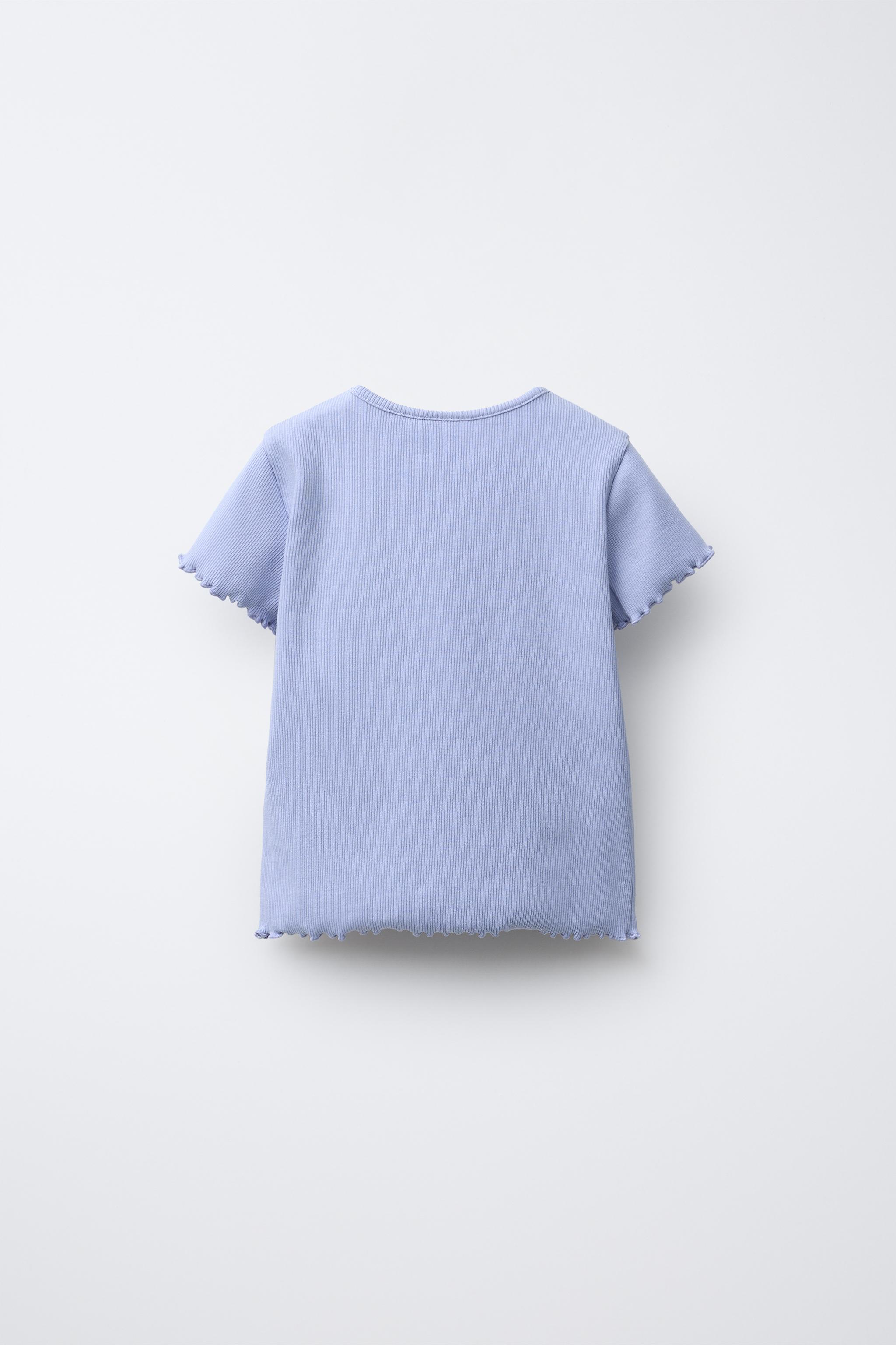 HEART CUT-OUT RIBBED T-SHIRT