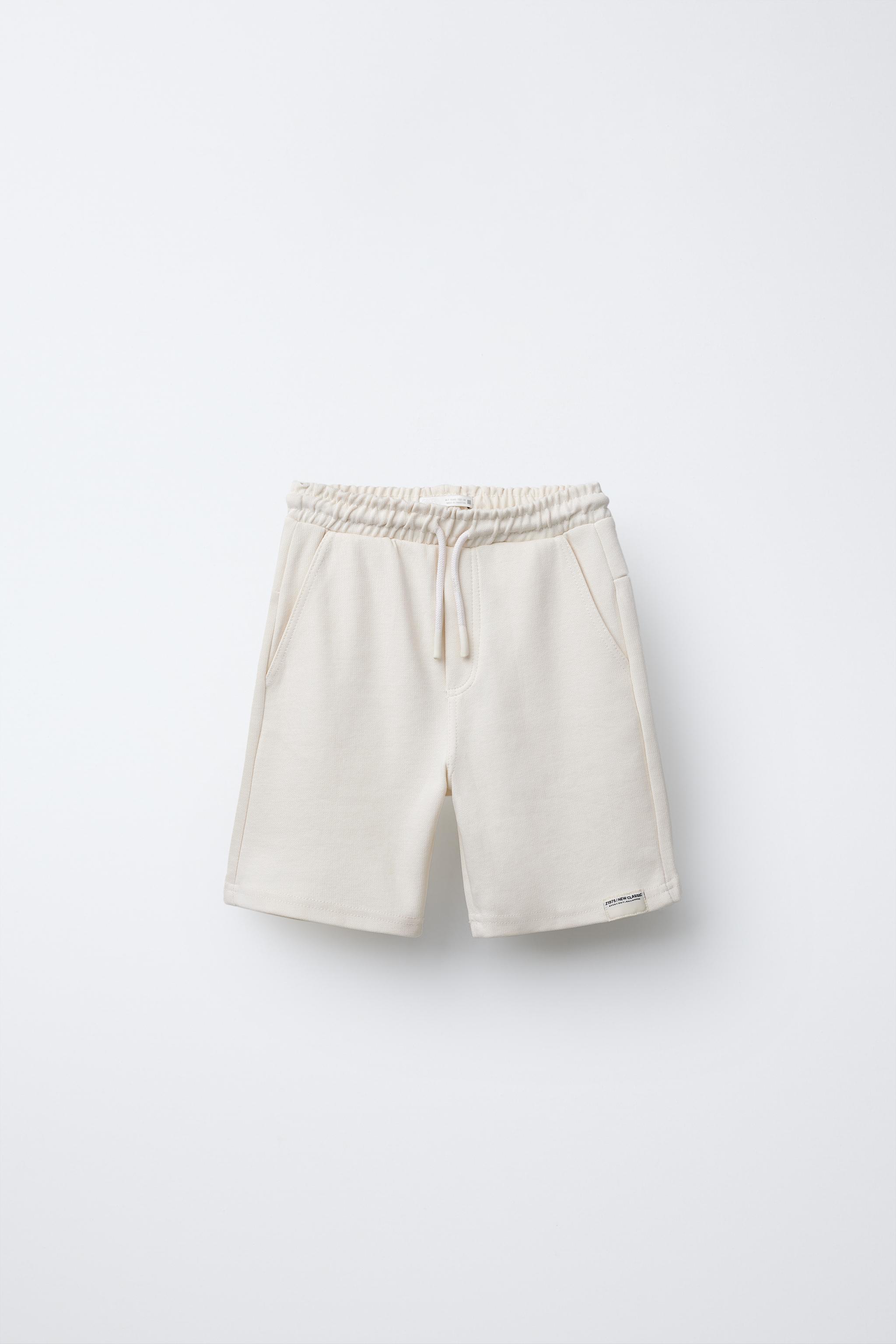 COMFORT STRAIGHT PLUSH SHORTS