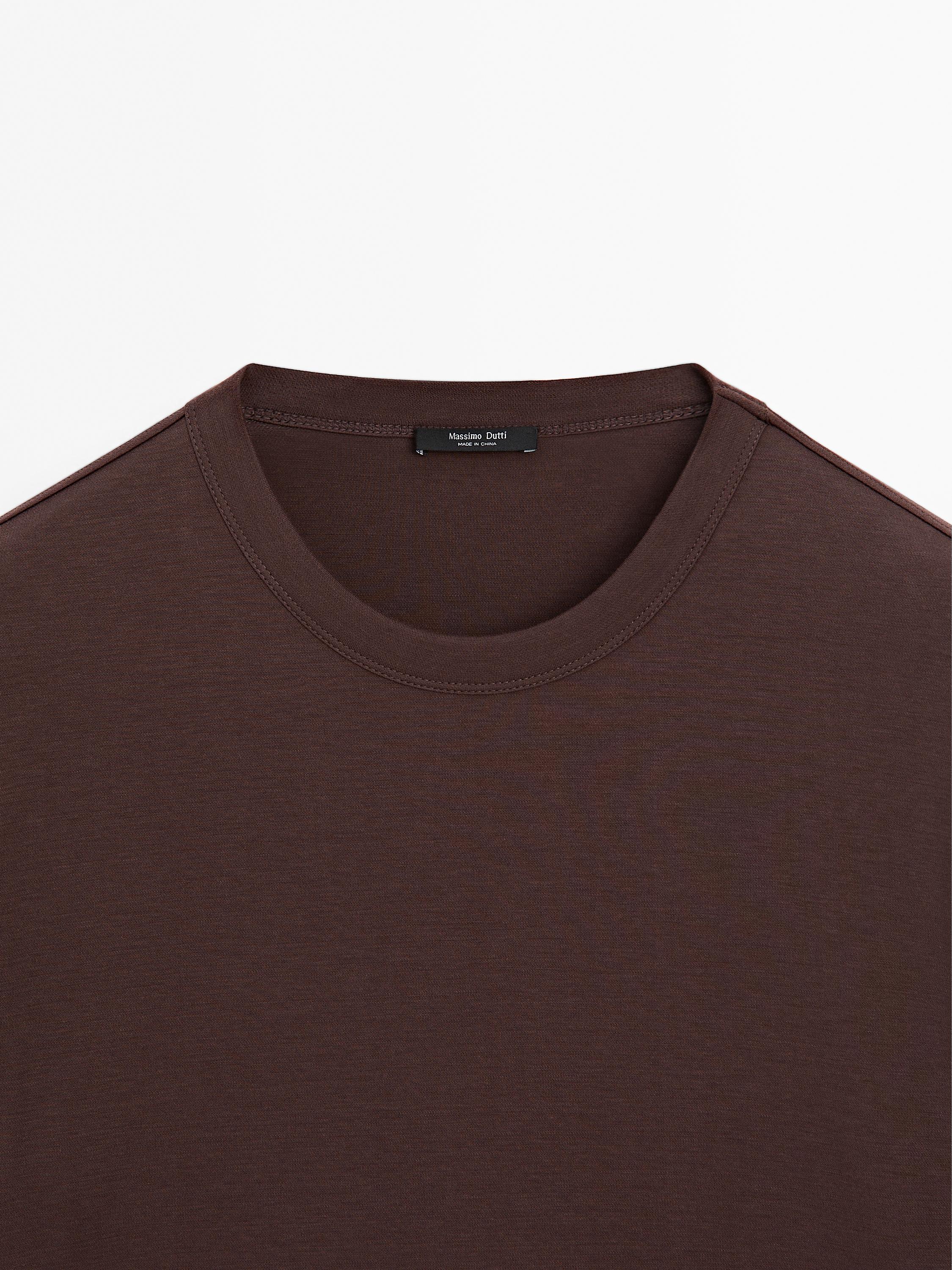 Short sleeve cotton blend T-shirt