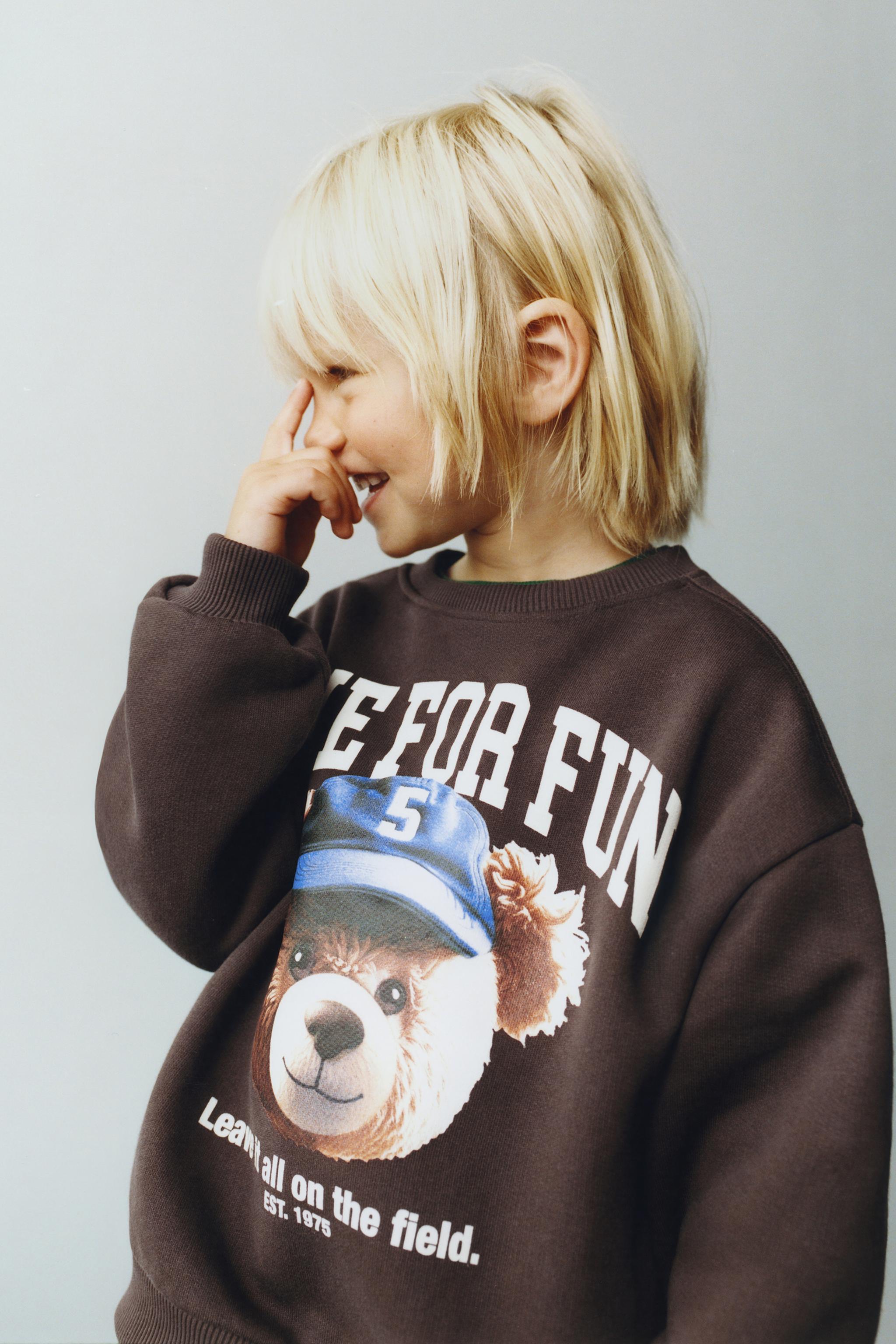 BEAR PRINT SWEATSHIRT
