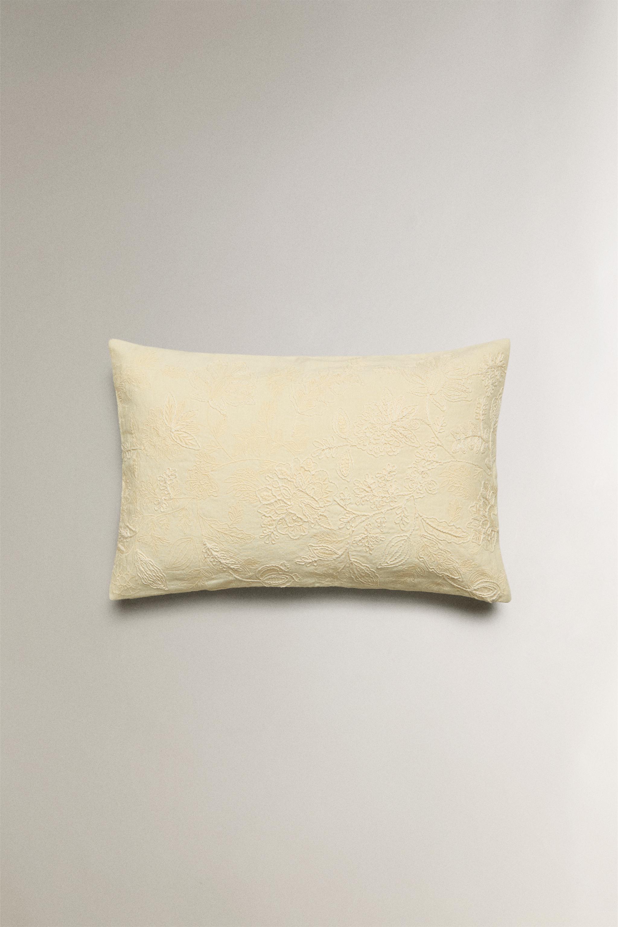 EMBROIDERED THROW PILLOW COVER
