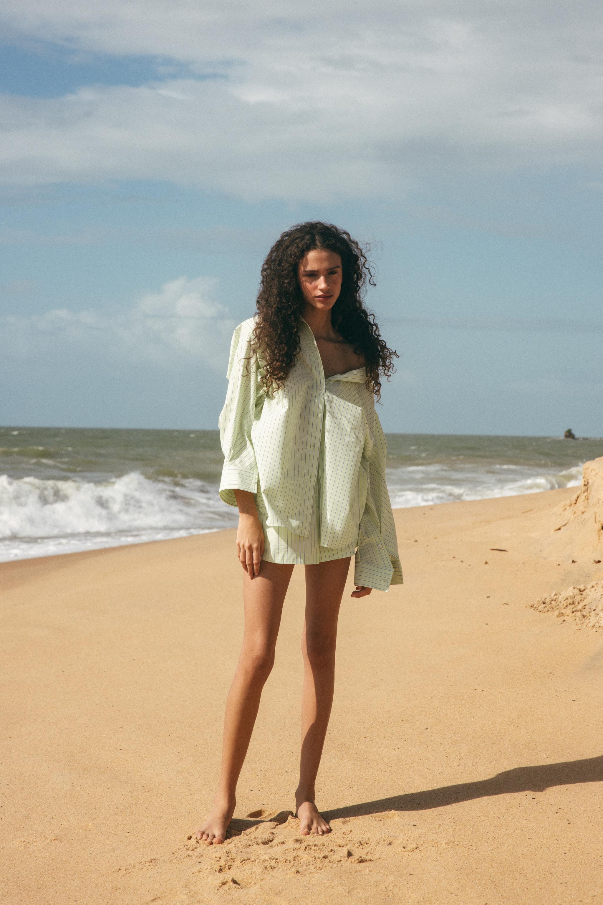 OVERSIZED STRIPED POPLIN SHIRT