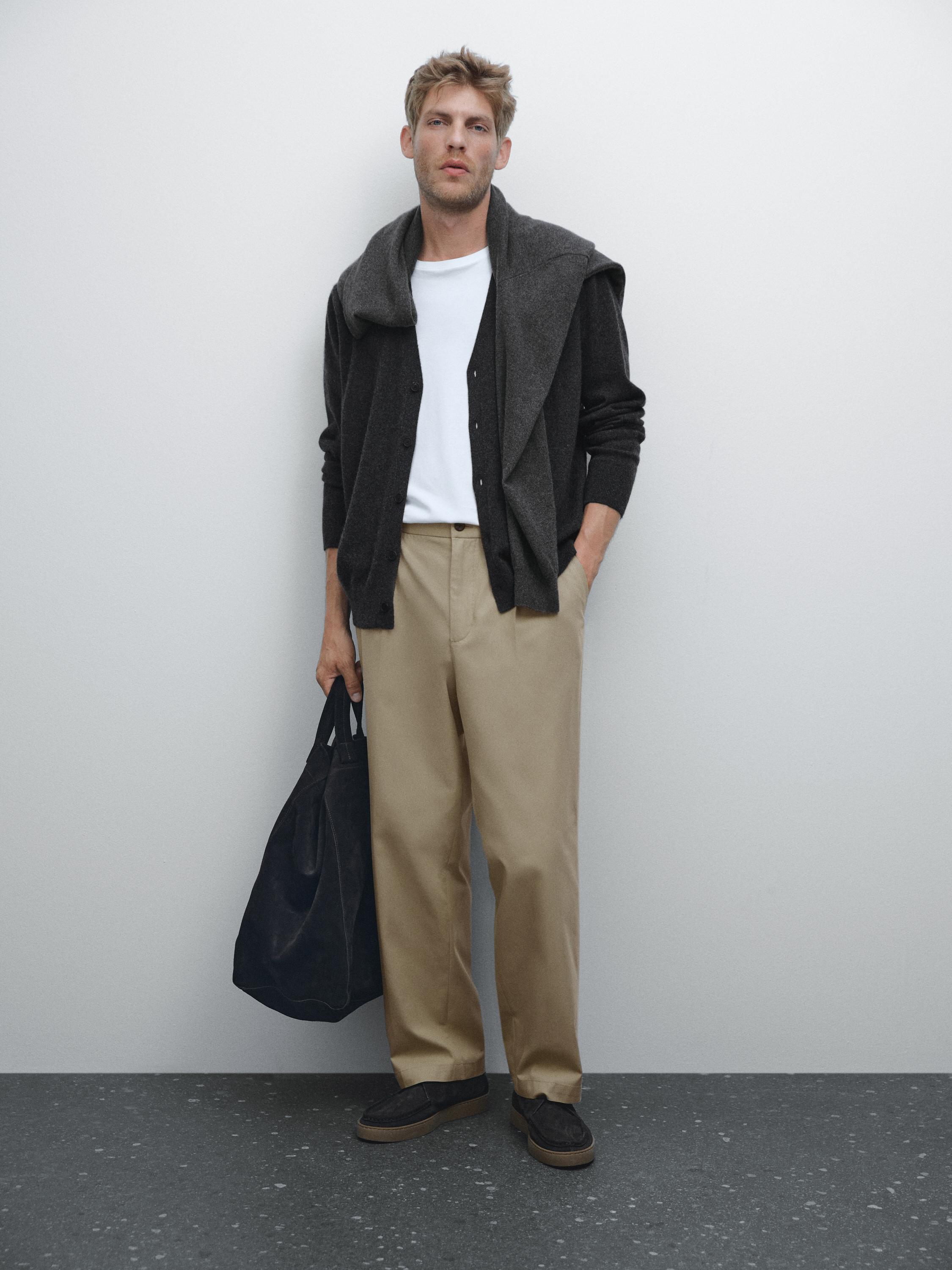 100% cashmere V-neck cardigan