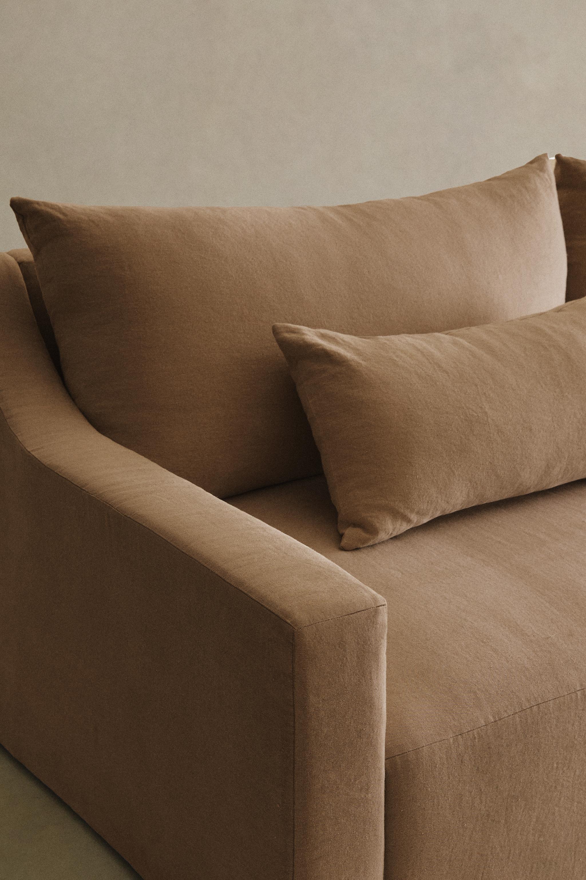 WASHED LINEN COUCH