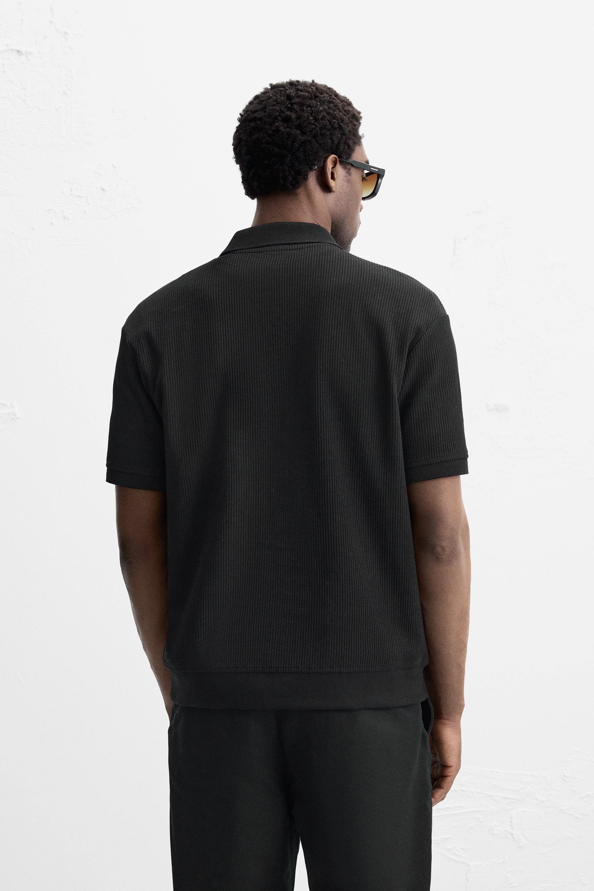 VERTICAL TEXTURED POLO
