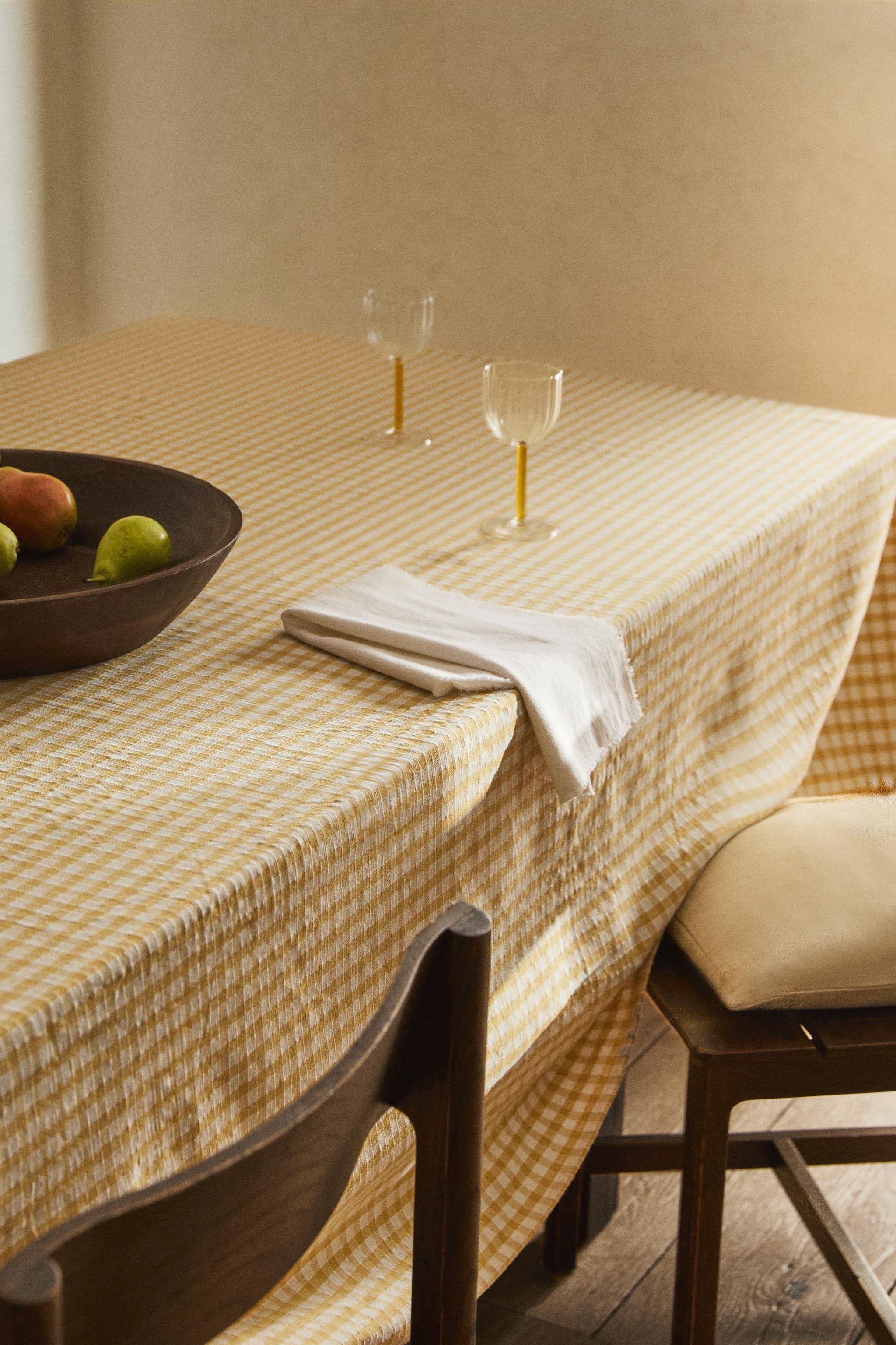 GINGHAM COTTON TABLECLOTH