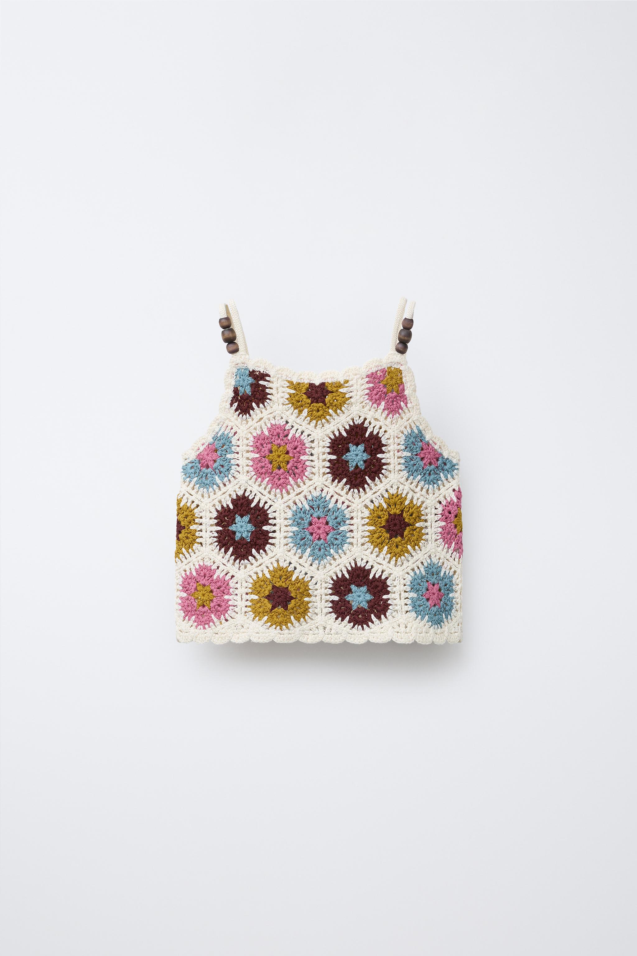 FLORAL AND BEADED CROCHET KNIT TOP