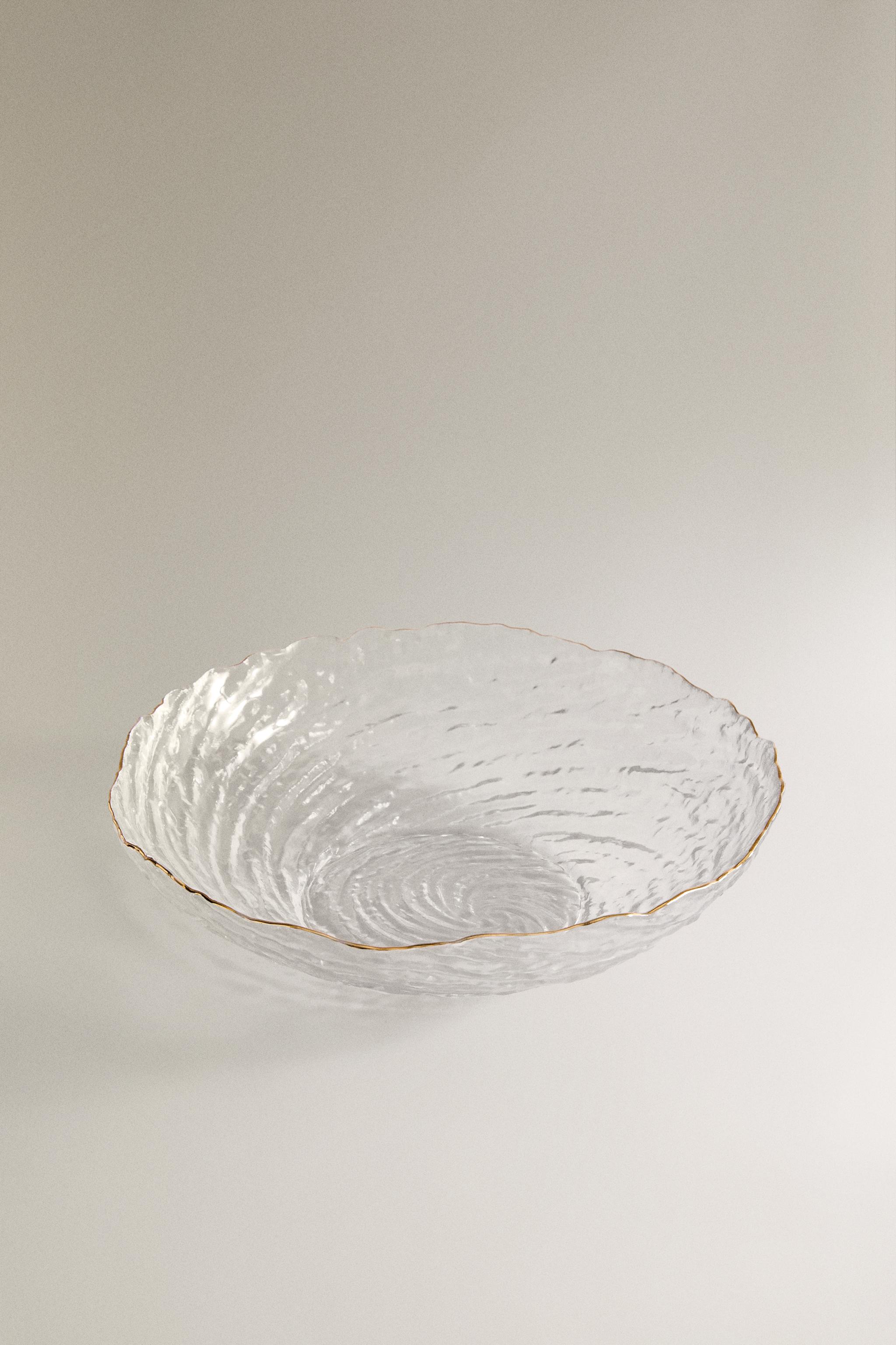 GLASS SALAD BOWL WITH A GOLDEN RIM