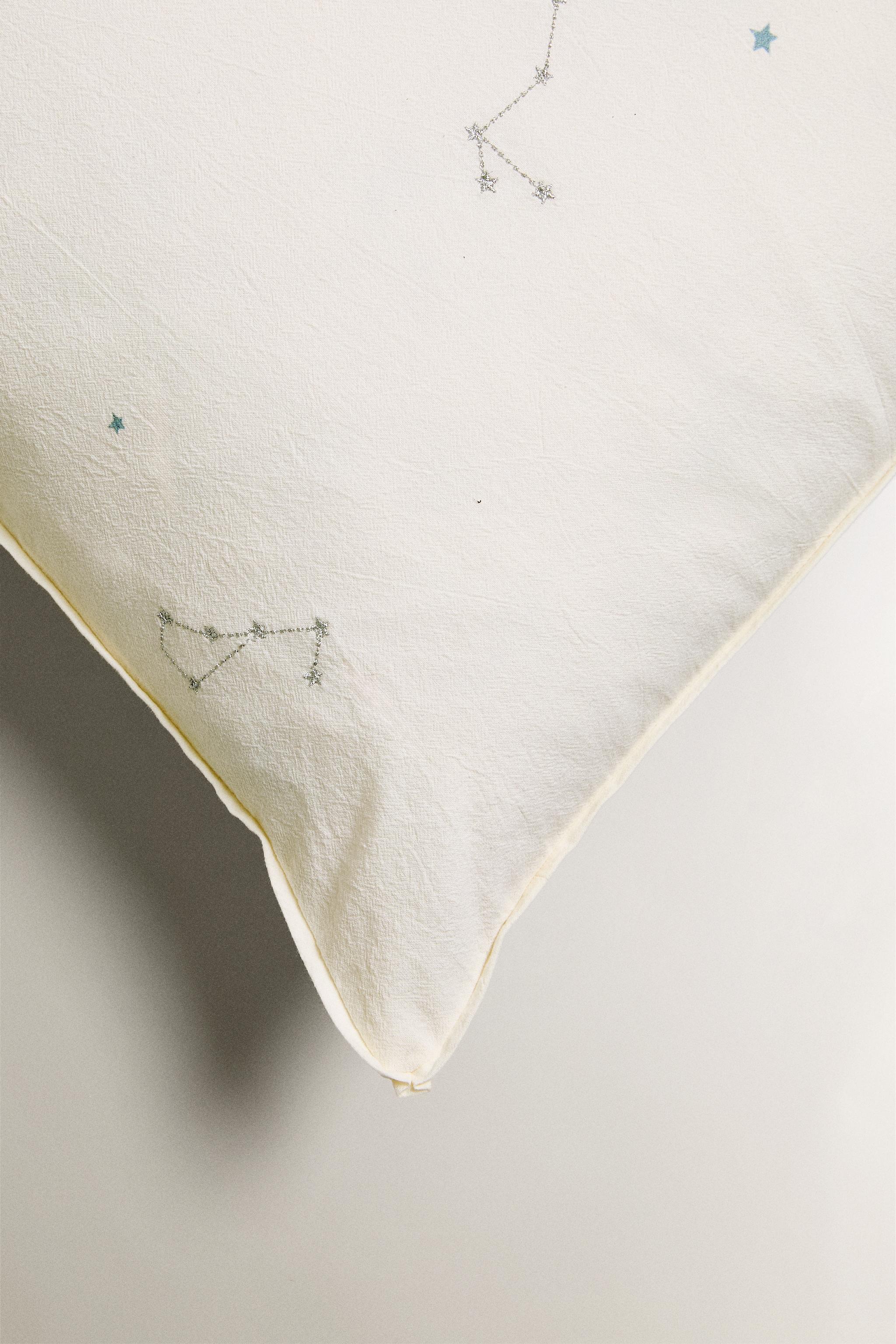CHILDREN'S CONSTELLATION PILLOWCASE