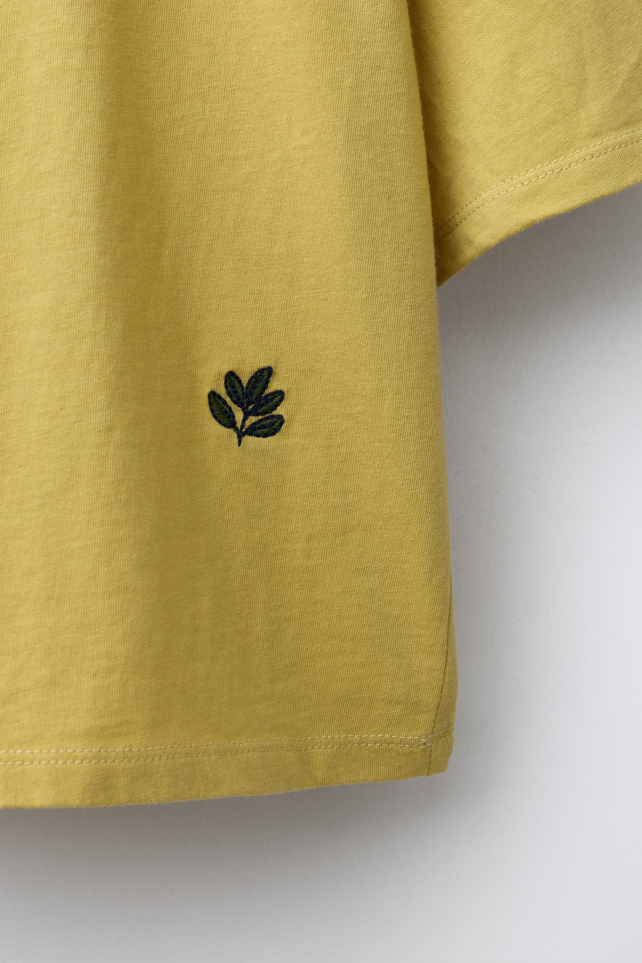 BIRD EMBROIDERED T-SHIRT