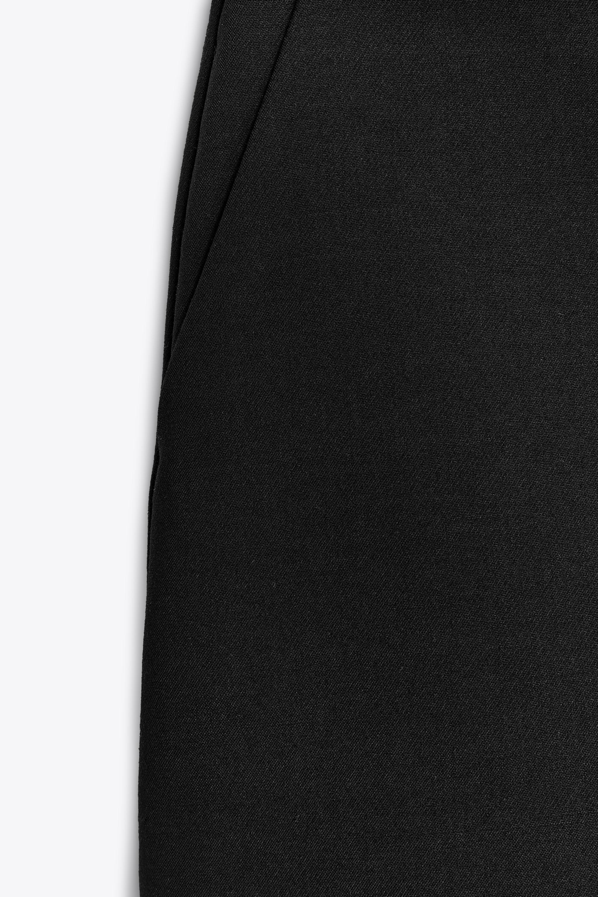 LOW-RISE BELTED SKORT