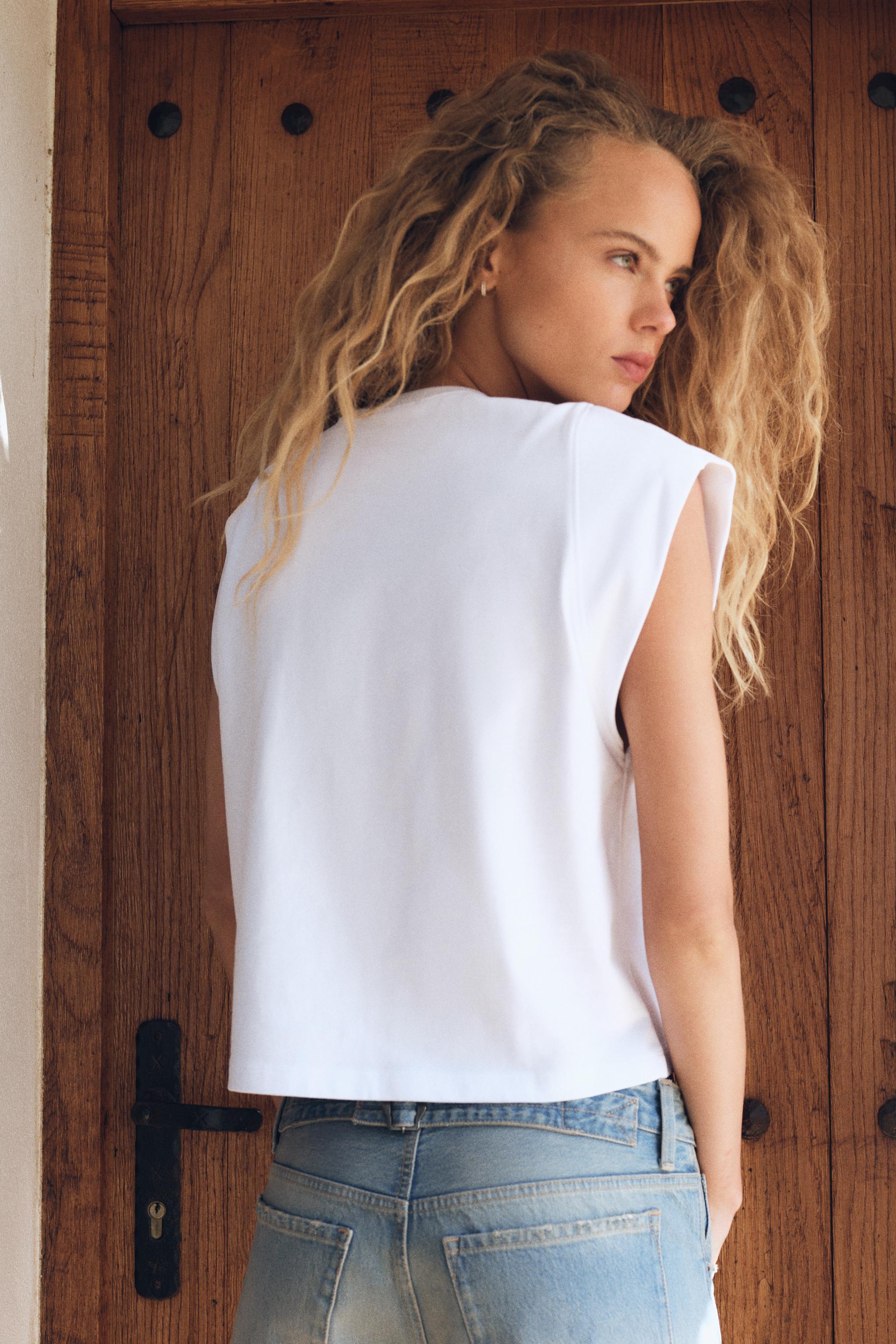 WASHED EFFECT SLEEVELESS T-SHIRT