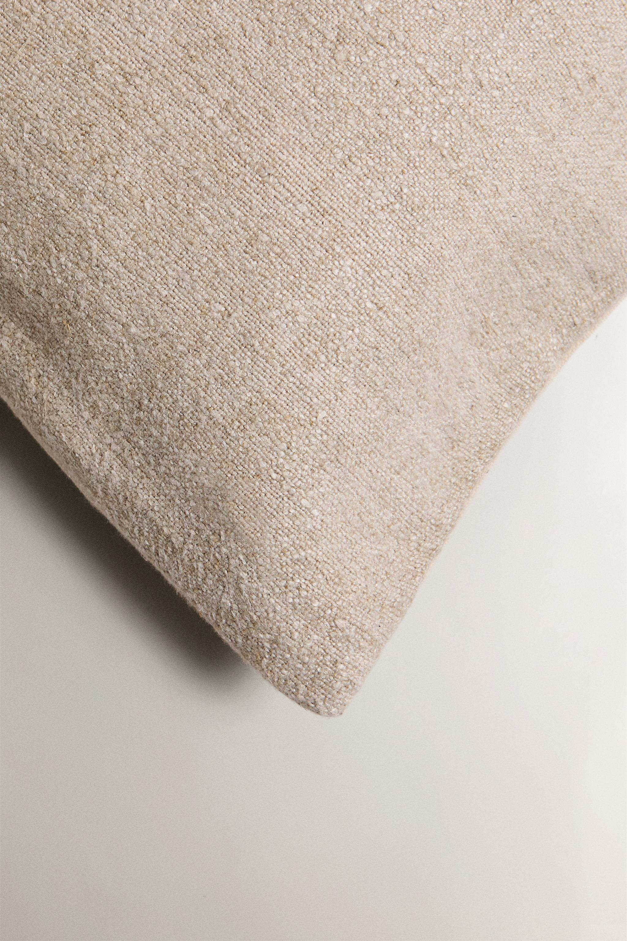 BACKSTITCHED THROW PILLOW COVER