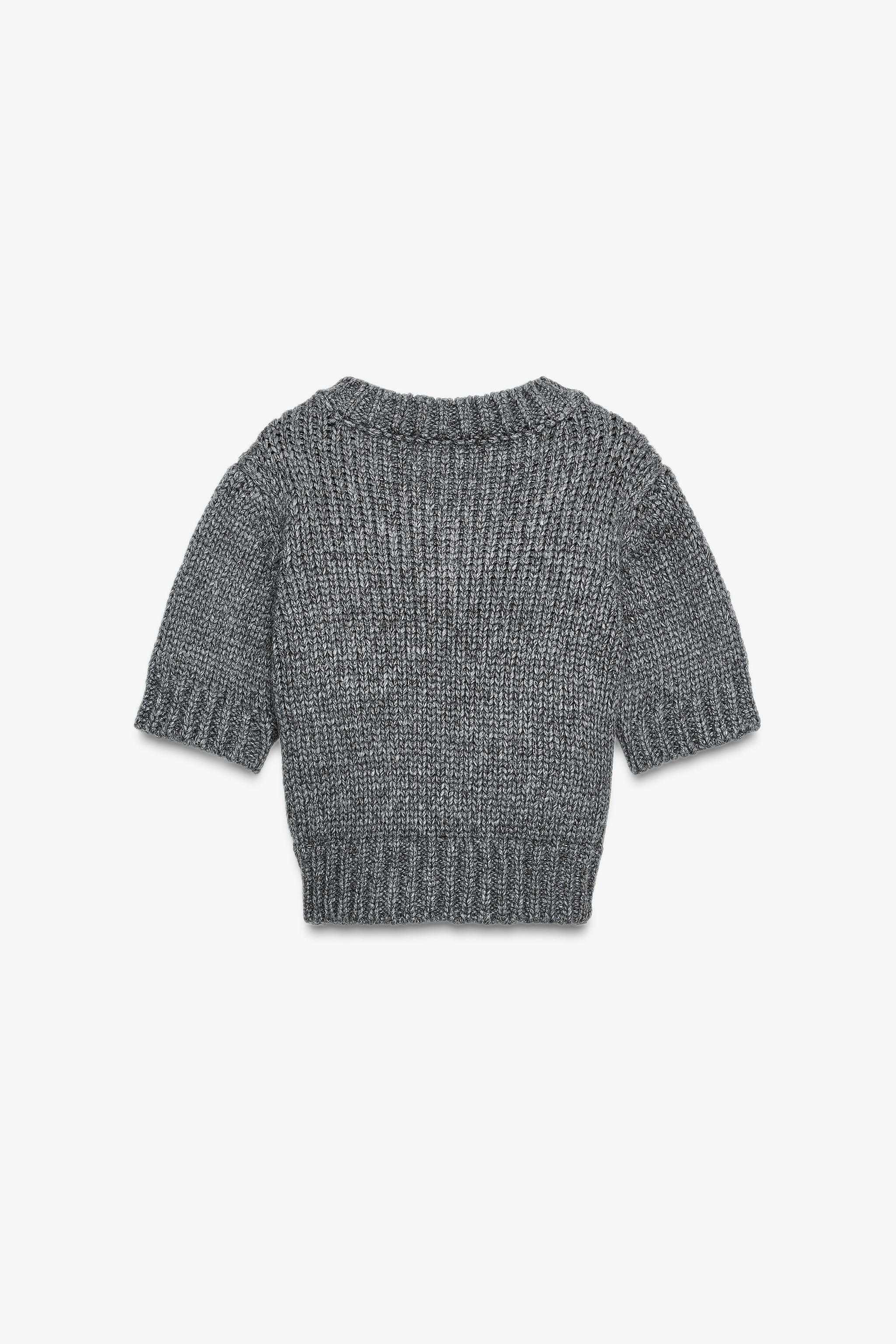 CROPPED KNIT V-NECK SWEATER