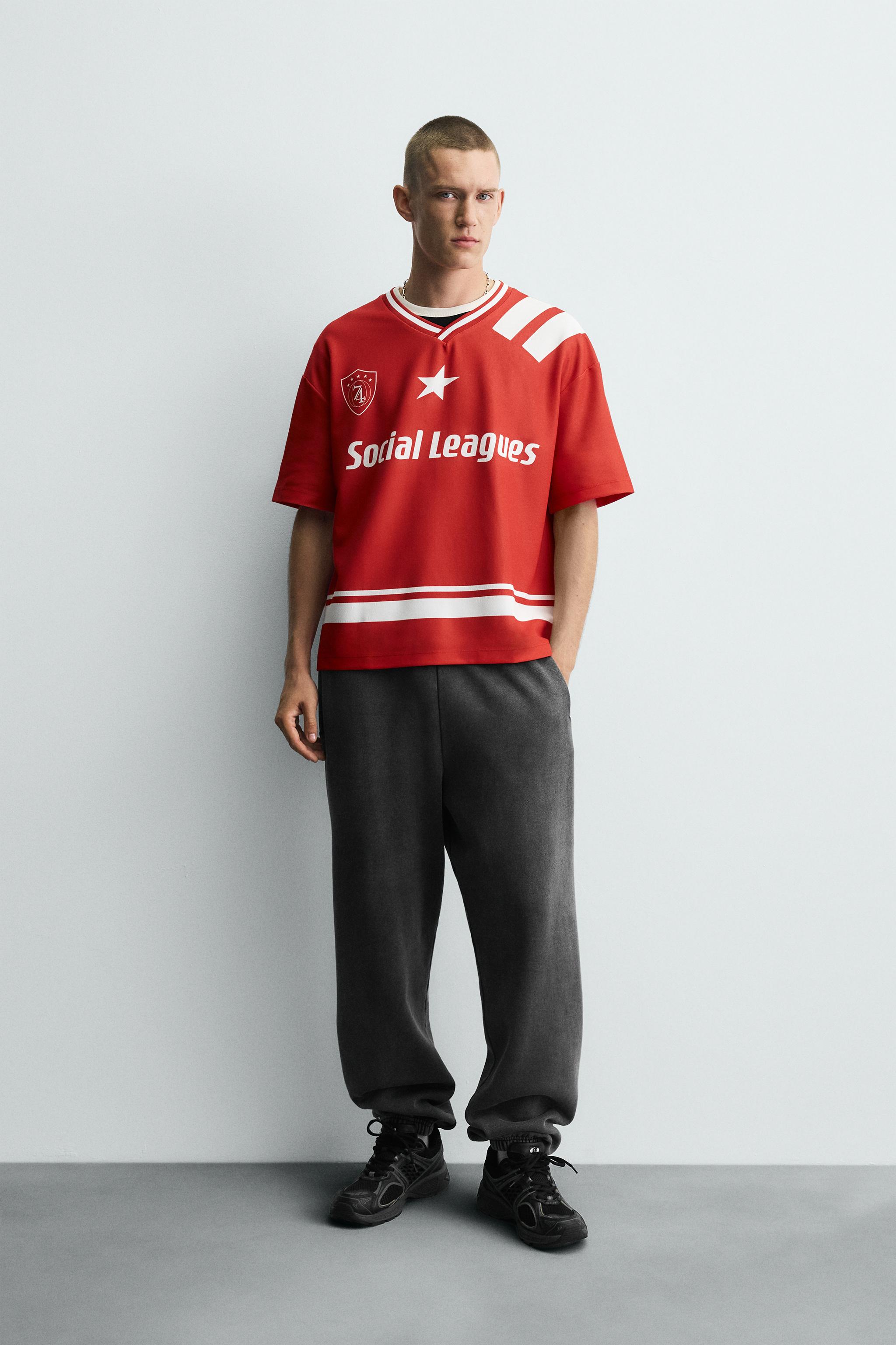 RETRO FOOTBALL PRINT T-SHIRT