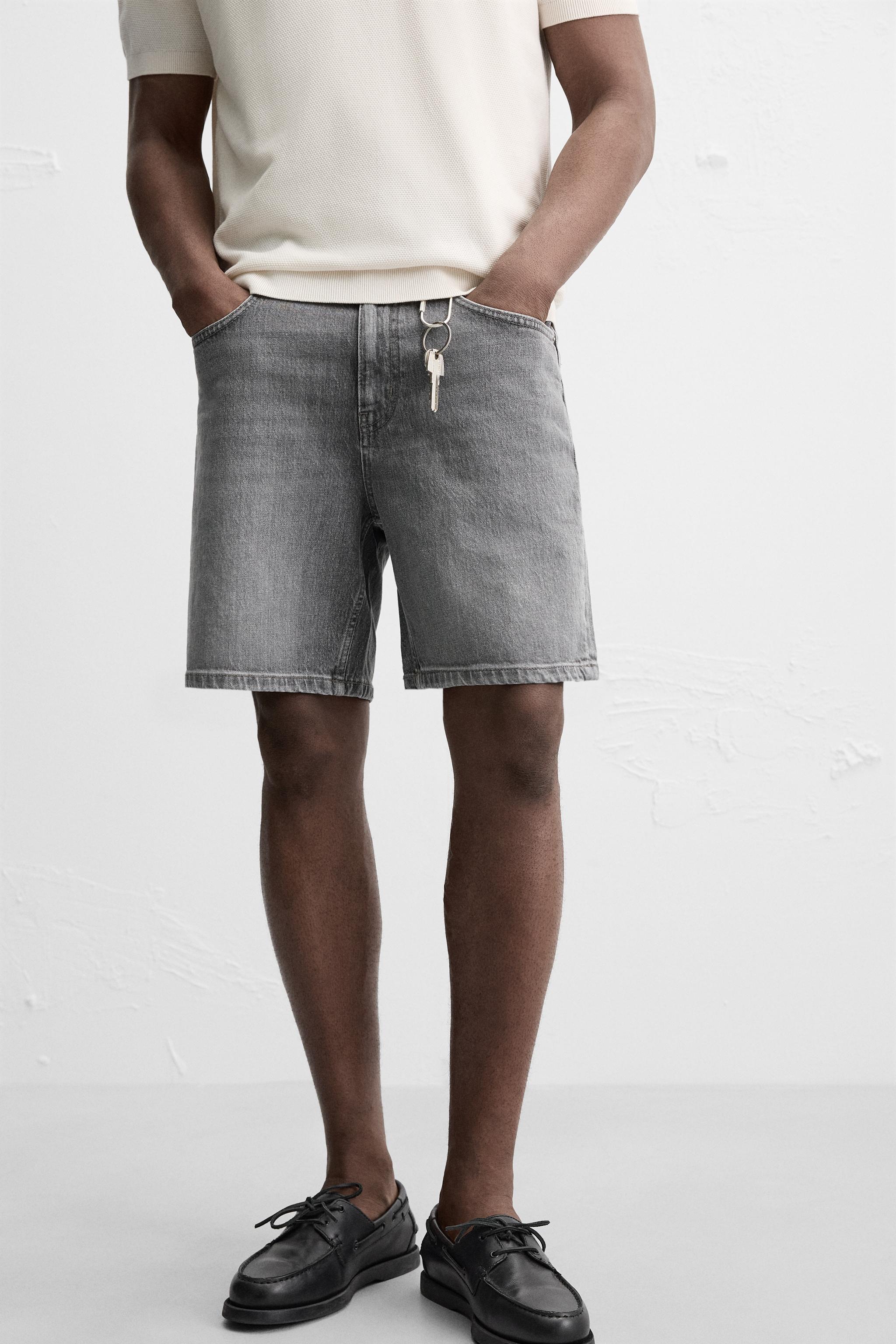 REGULAR FIT DENIM SHORTS